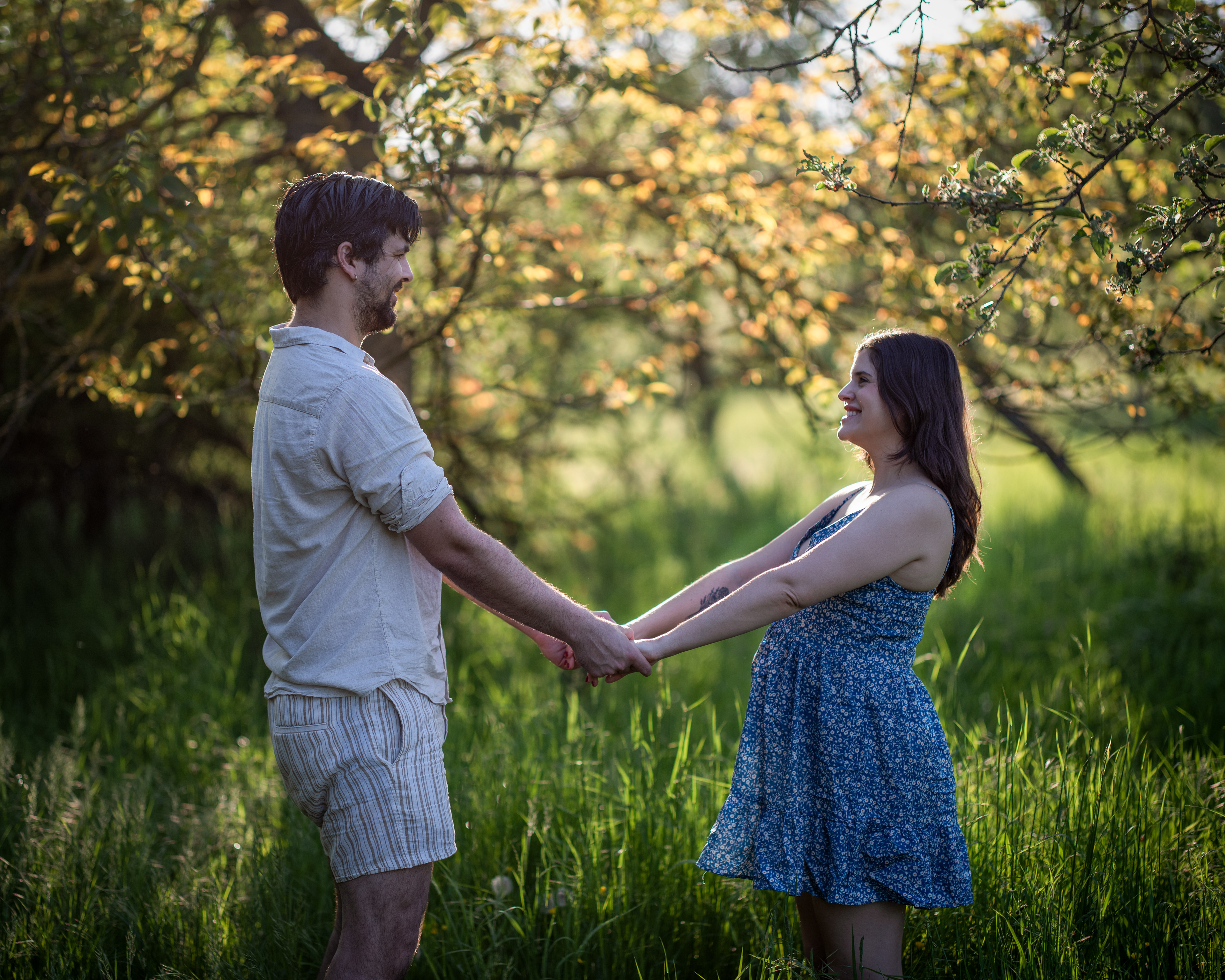 Schwangerschafts-Fotoshooting mit Gabriela & Eduardo - Frankfurt am Main - 01.05.2025