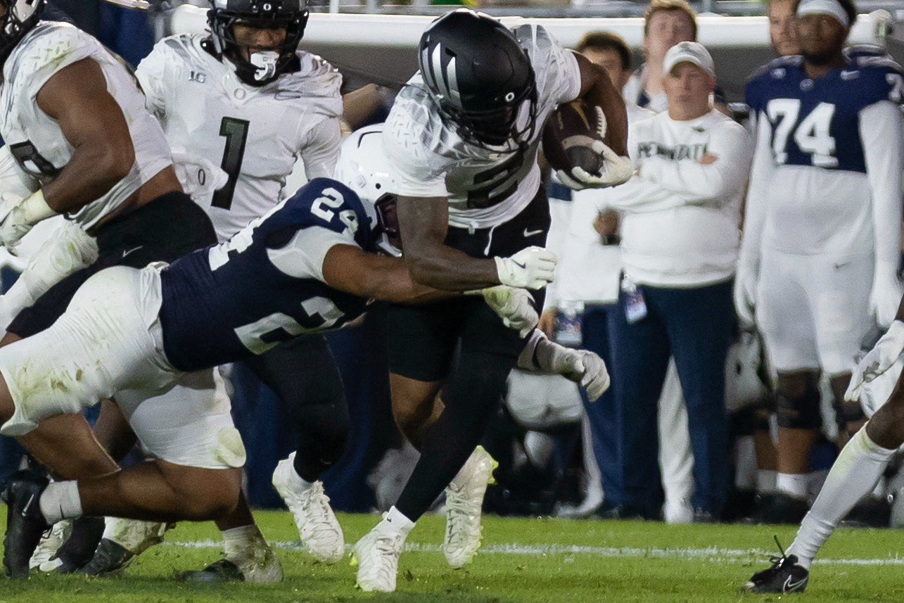 Oregon Ducks wide receiver Gary Bryant Jr. (2) runs with the ball during Penn State's White Out game against Oregon at Beaver Stadium on Saturday, Sept. 27, 2025 in University Park, Pa. The Ducks beat the Nittany Lions in double OT 30-24.