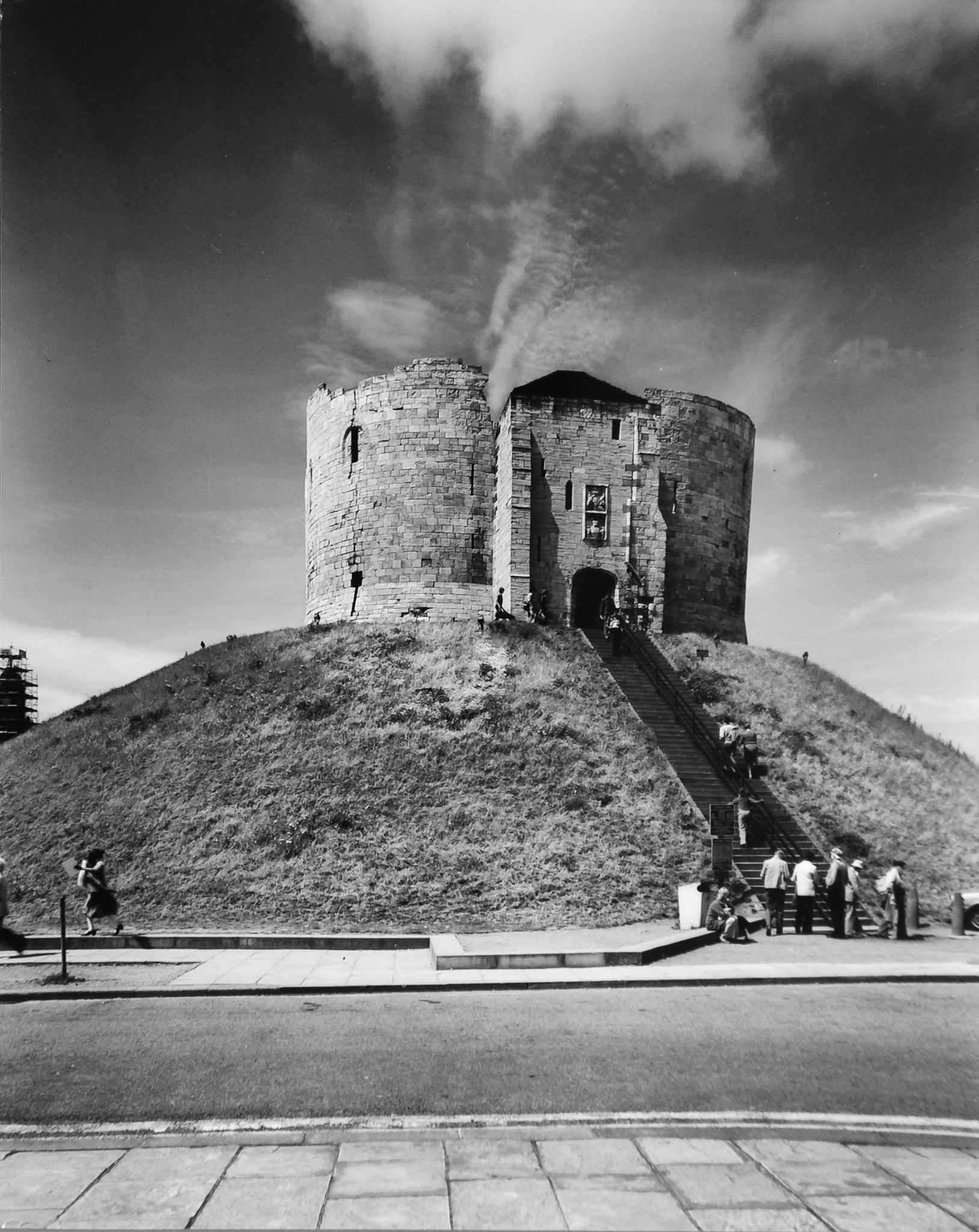A F Kersting : Clifford's Tower, York 28/6/1978