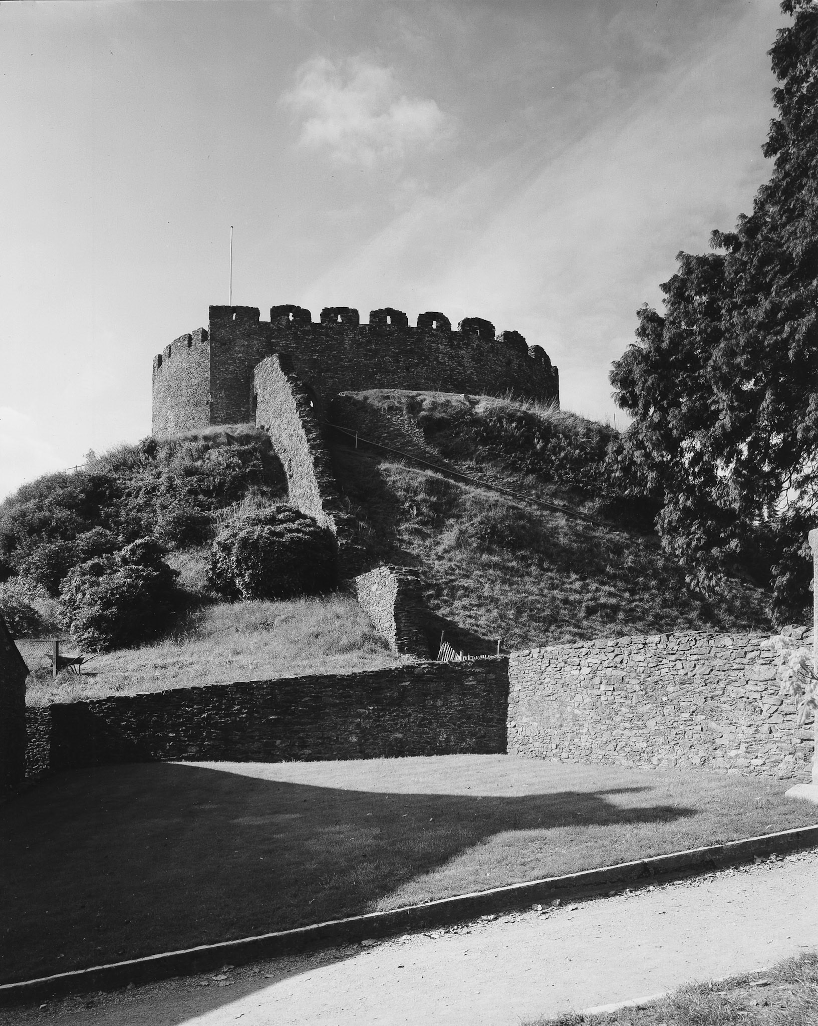 A F Kersting: Totnes castle 24/7/1978