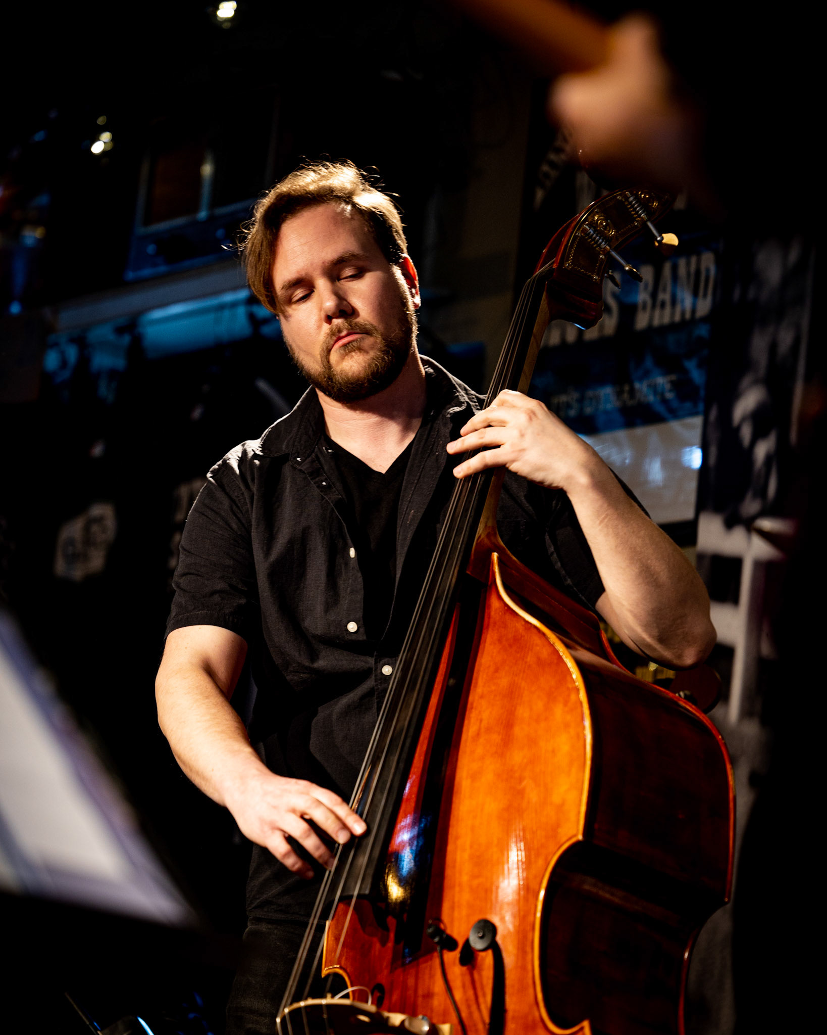 Ari Hossi, Piirpauke