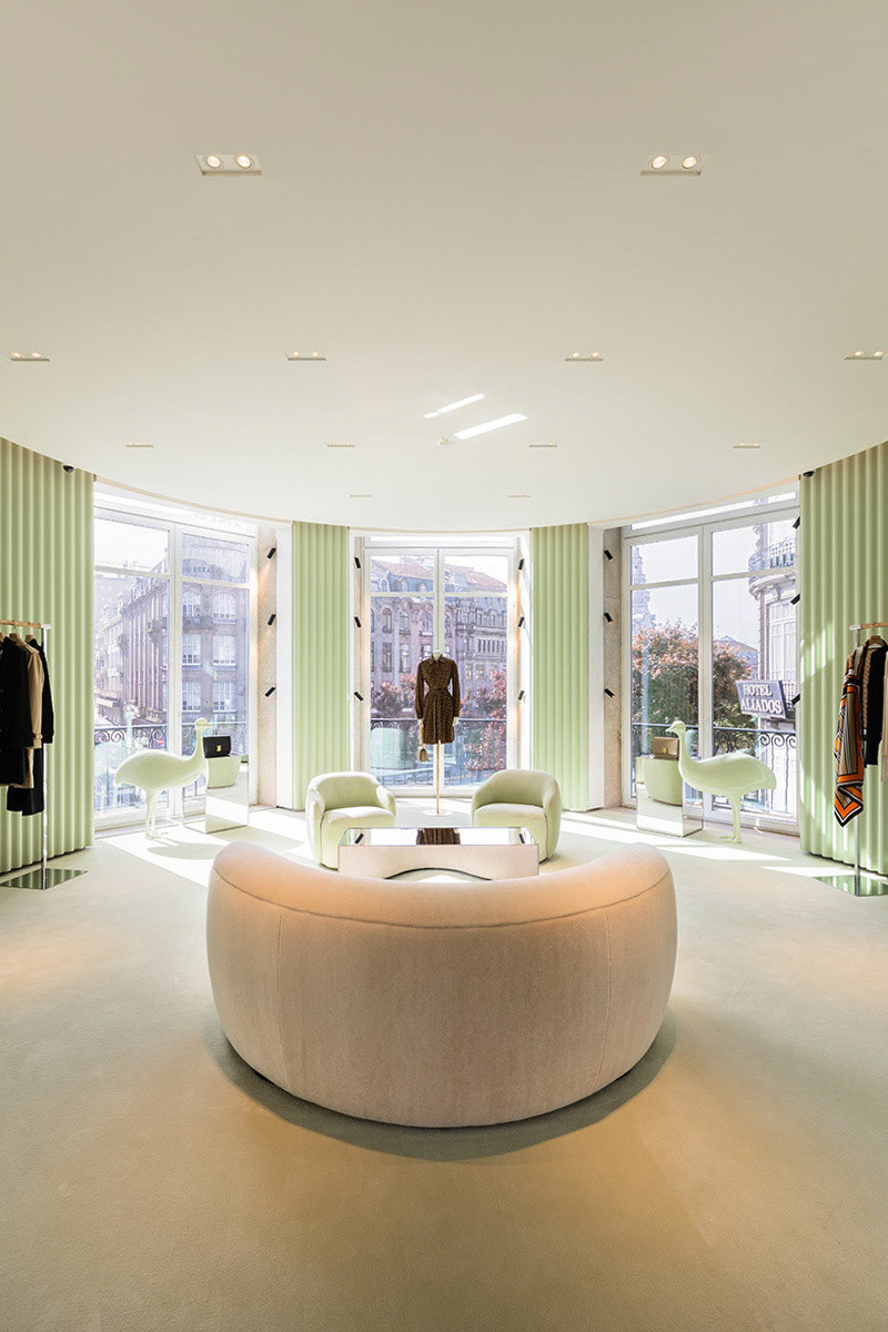 Burberry Aliados, Porto.