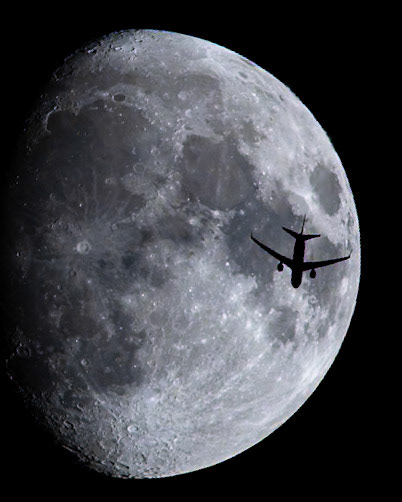 To the Moon: That's a Boeing 767-333 (reg C-GHLV) seen passing in front of the 82% waxing Moon as it flew over the Space Coast (FL) Thursday night. Air Canada Cargo flight 7252 was traveling from Toronto (YYZ) to Miami (MIA) at 36k ft &amp; 476 kts. (📷: me, flight data by Flightradar24.com)