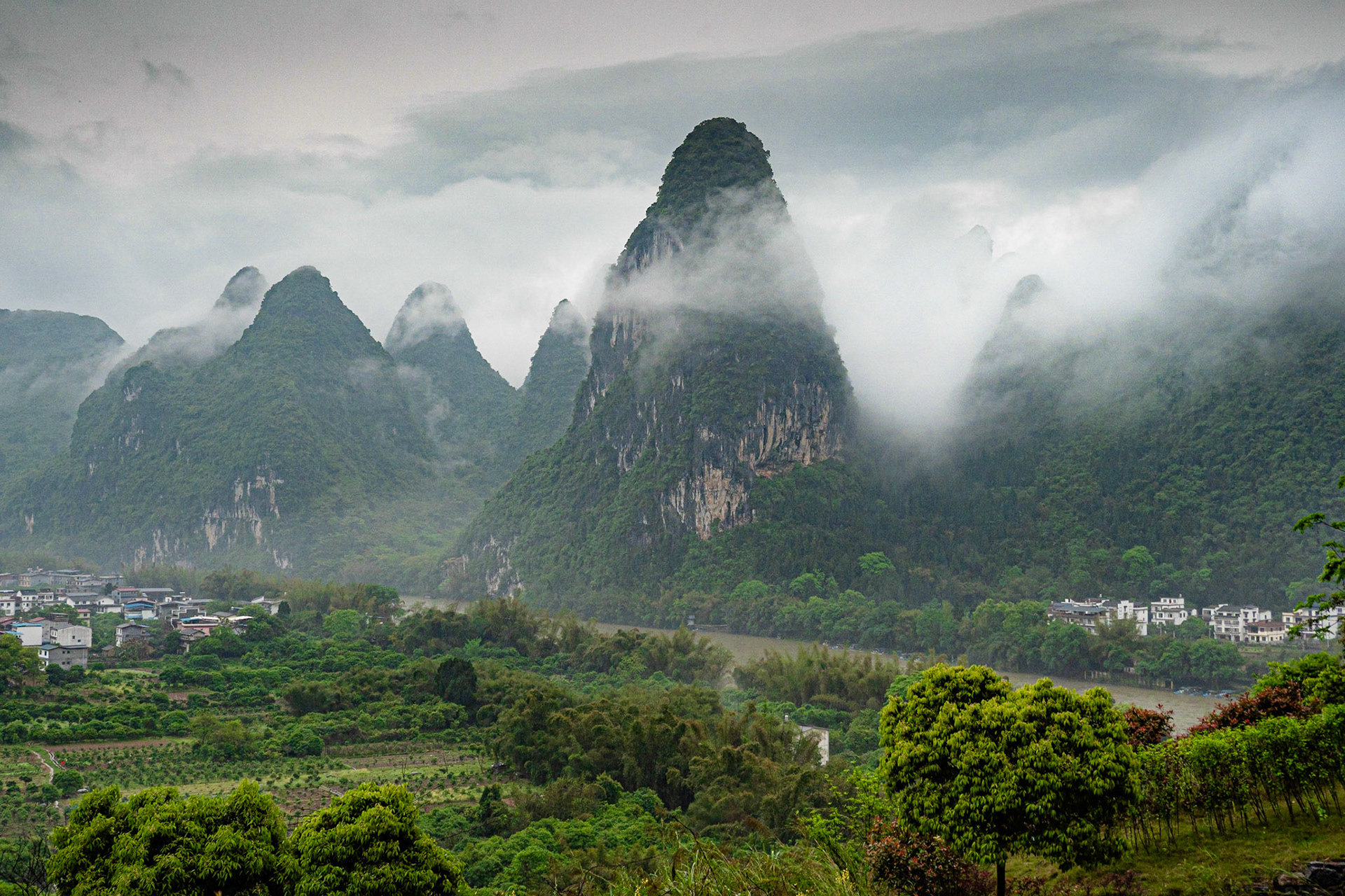Guilin Peaks - China, 2019