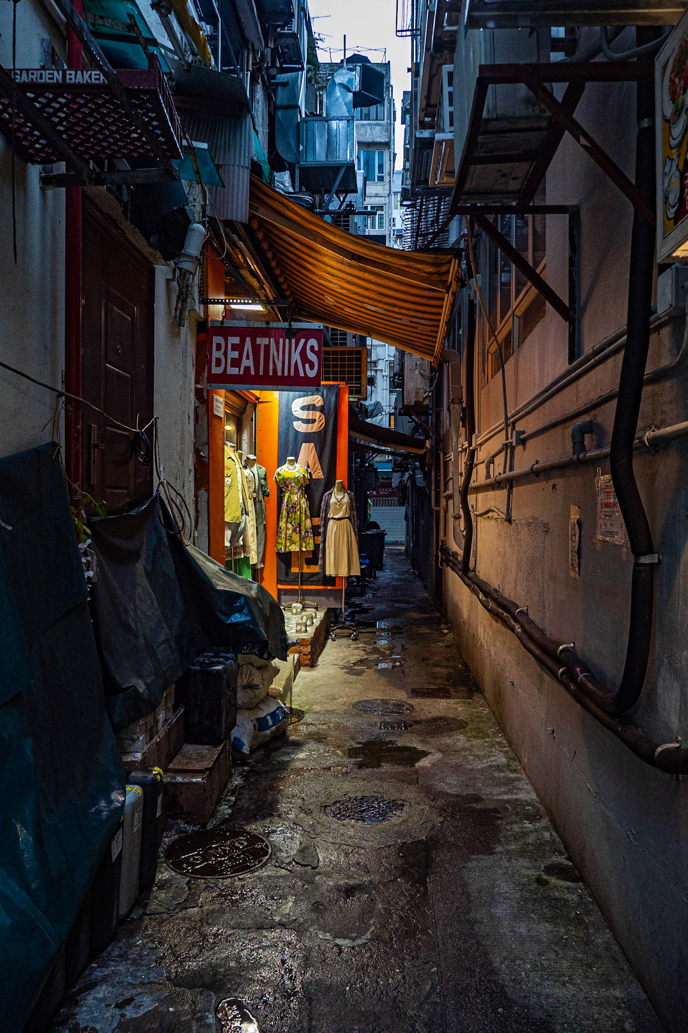 Beatnik Fashion,  Hong Kong