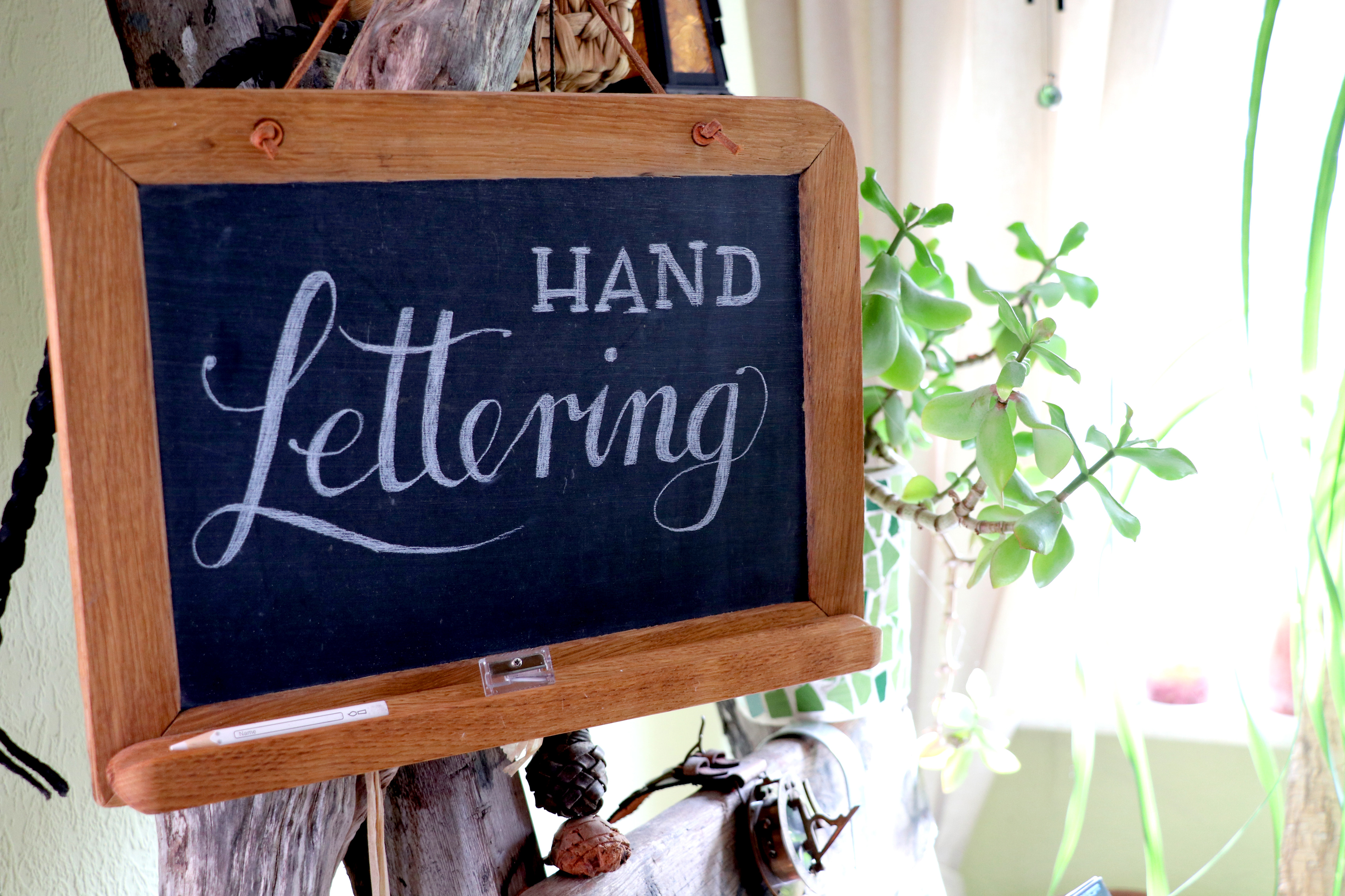 Animativ Media: Hand Lettering