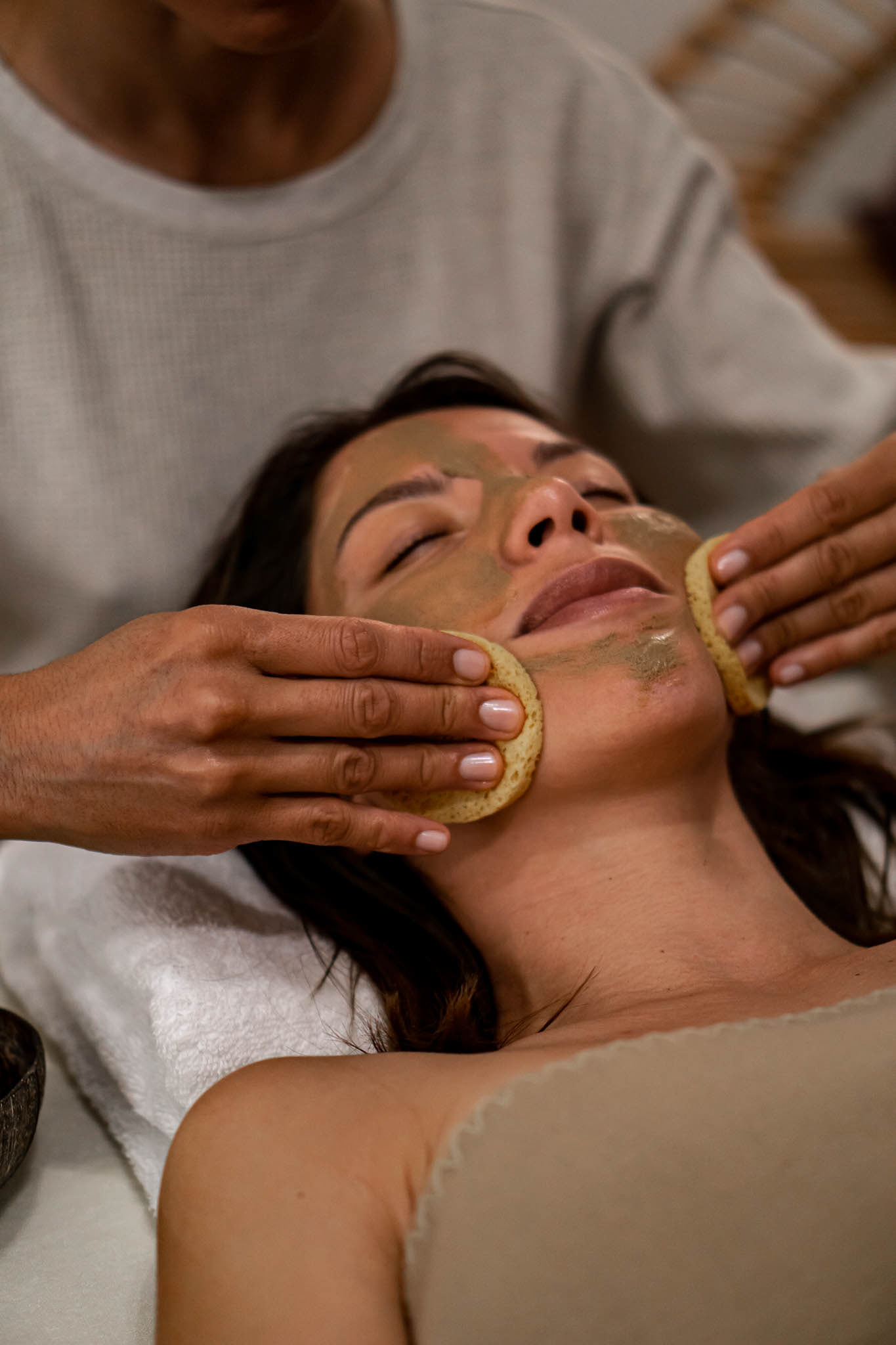 2303 Massage Ayurveda