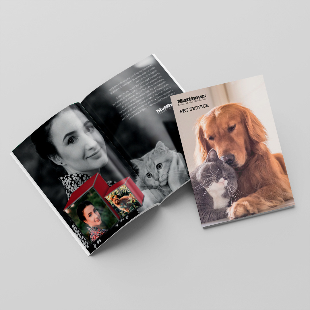 Pagina interna del catalogo Pet Service Caggiati con immagine suggestiva di urne cinerarie per animali domestici.