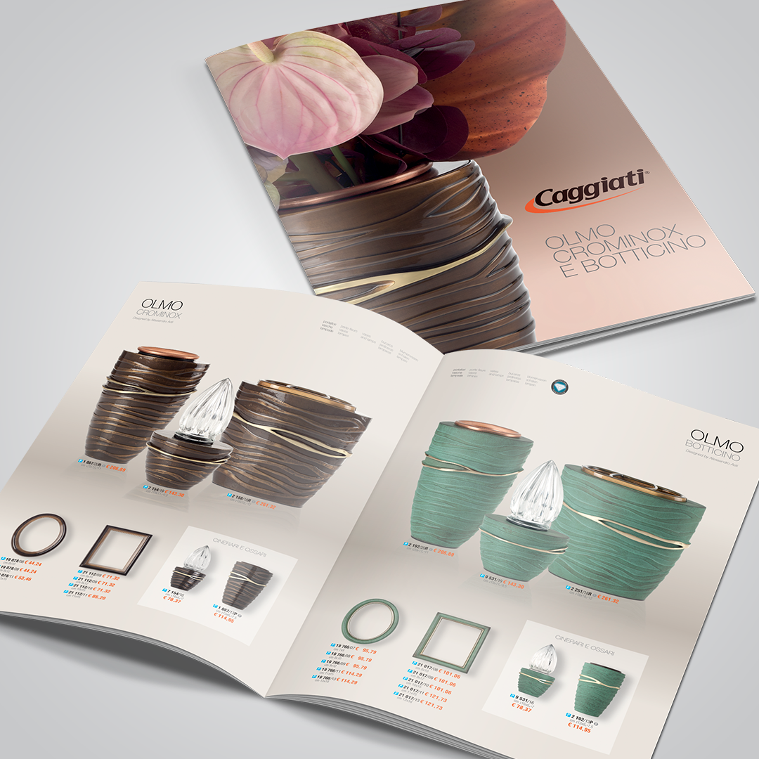 Brochure Caggiati Serie Olmo con copertina raffigurante vaso Olmo in bronzo e pagine interne con varianti della collezione.