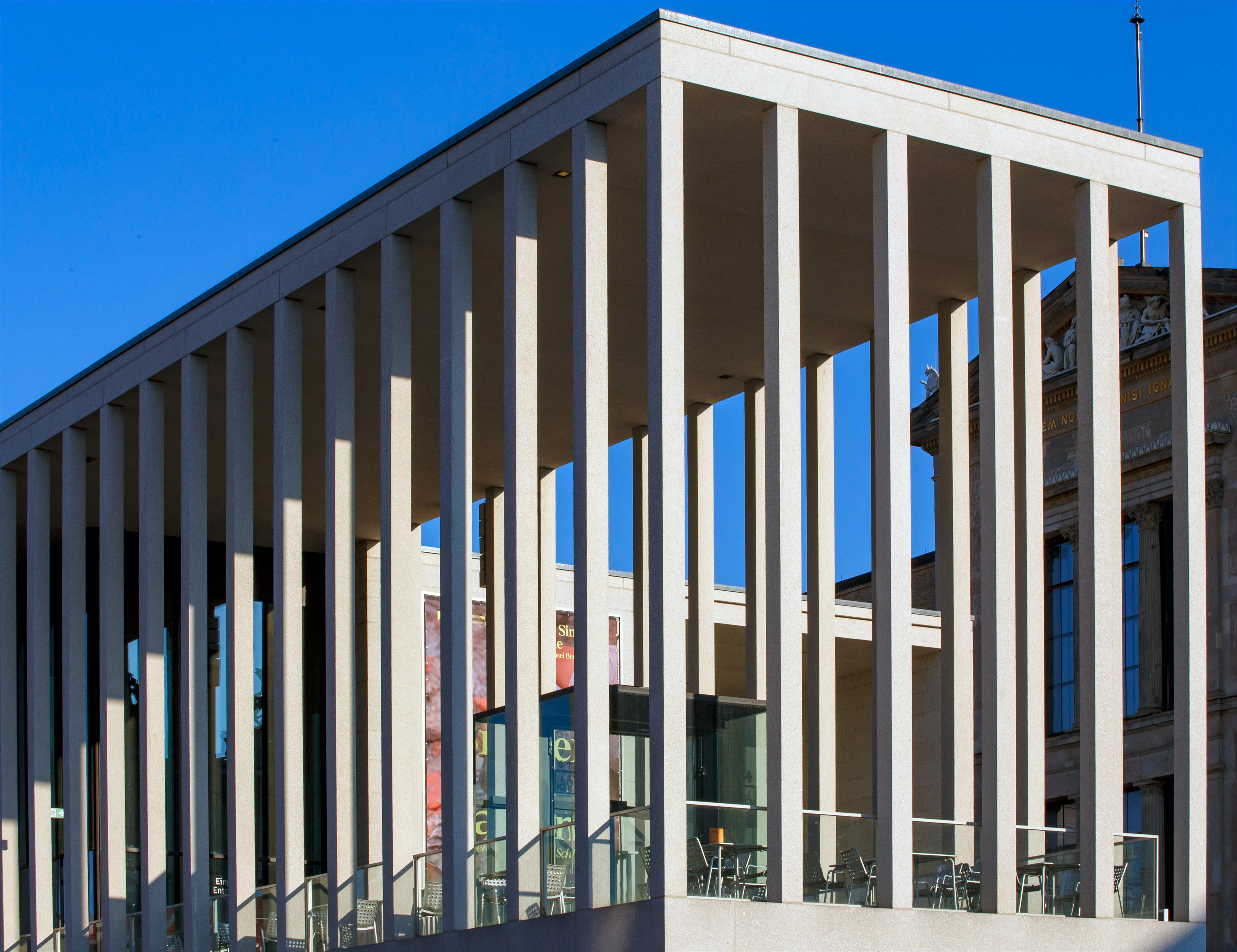 James Simon Galerie 