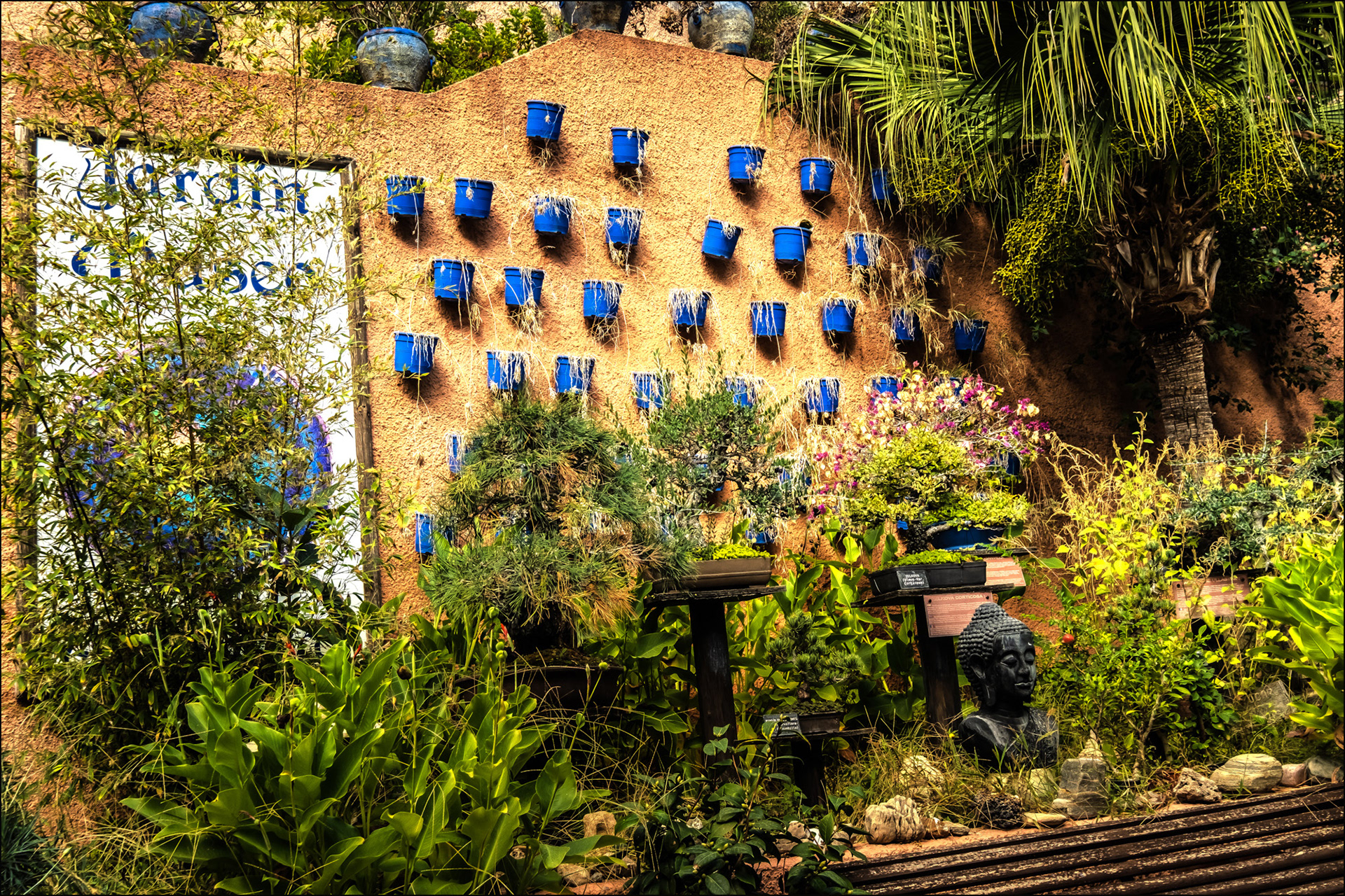 Bonzi Gardens