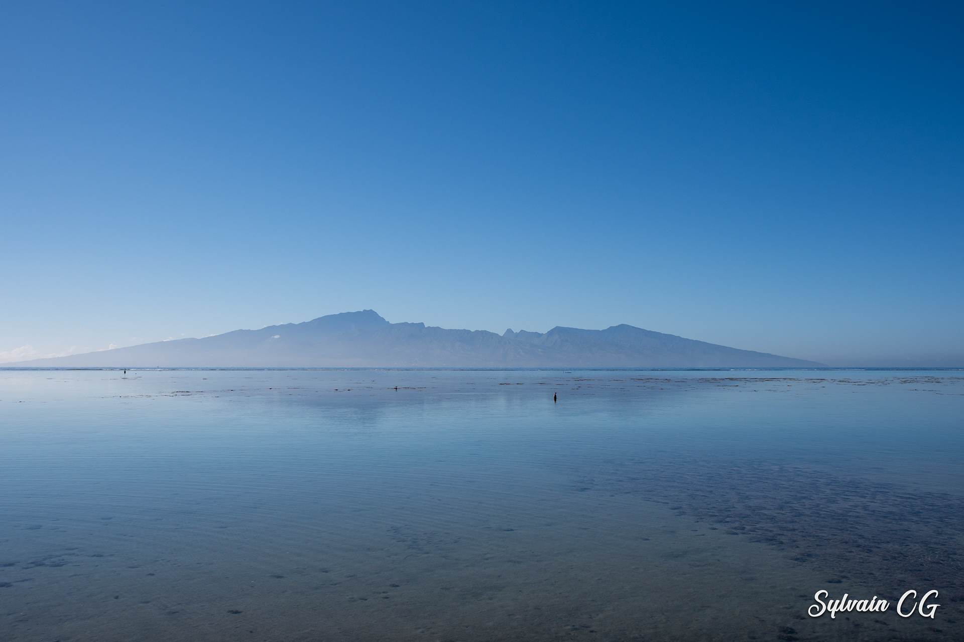 Tahiti - From Mo'orea