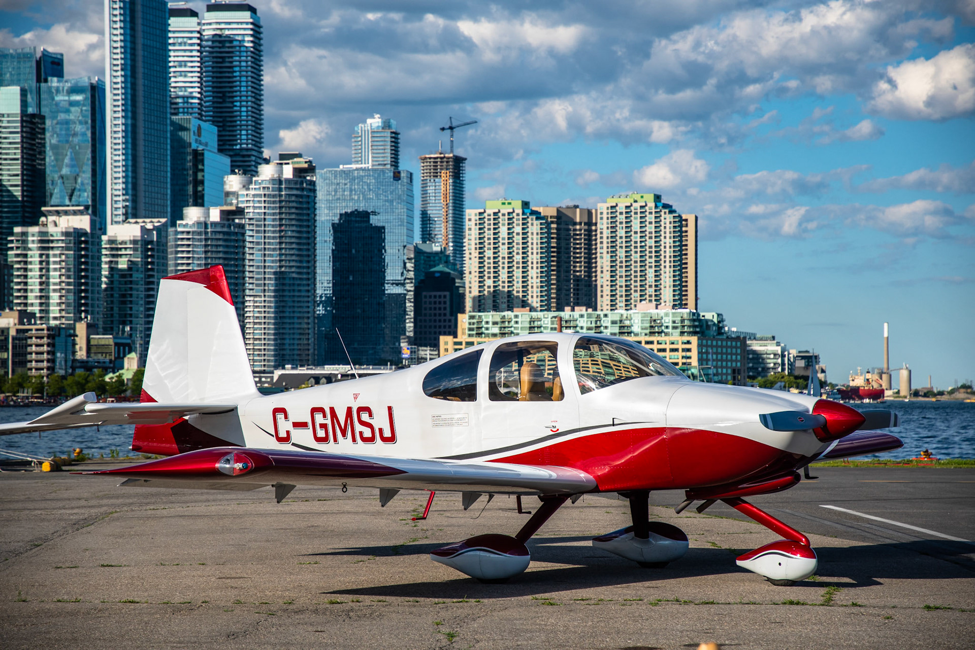 Van's RV-10 (C-GMSJ) - CYTZ Toronto