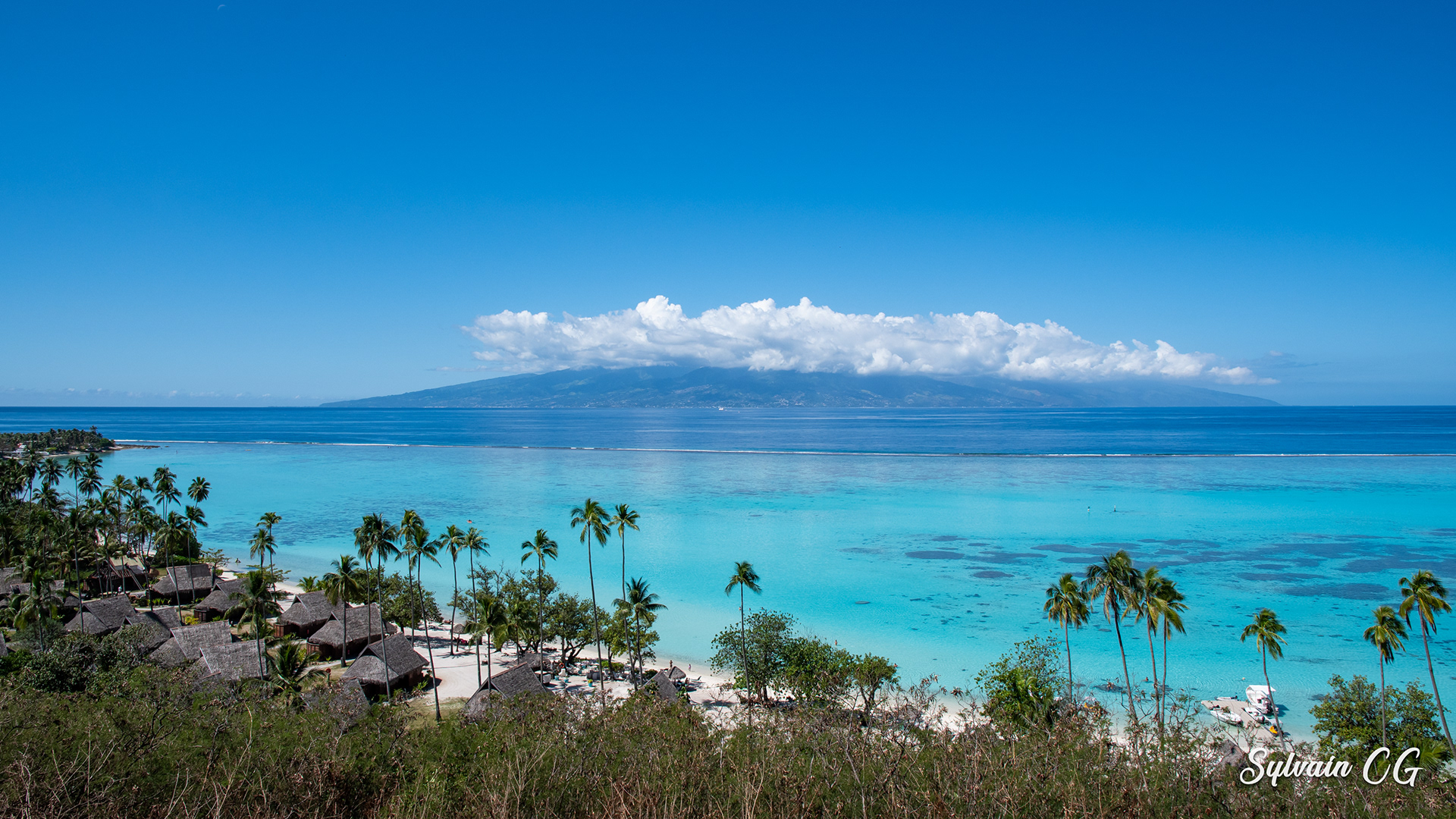 Tahiti - From Mo'orea