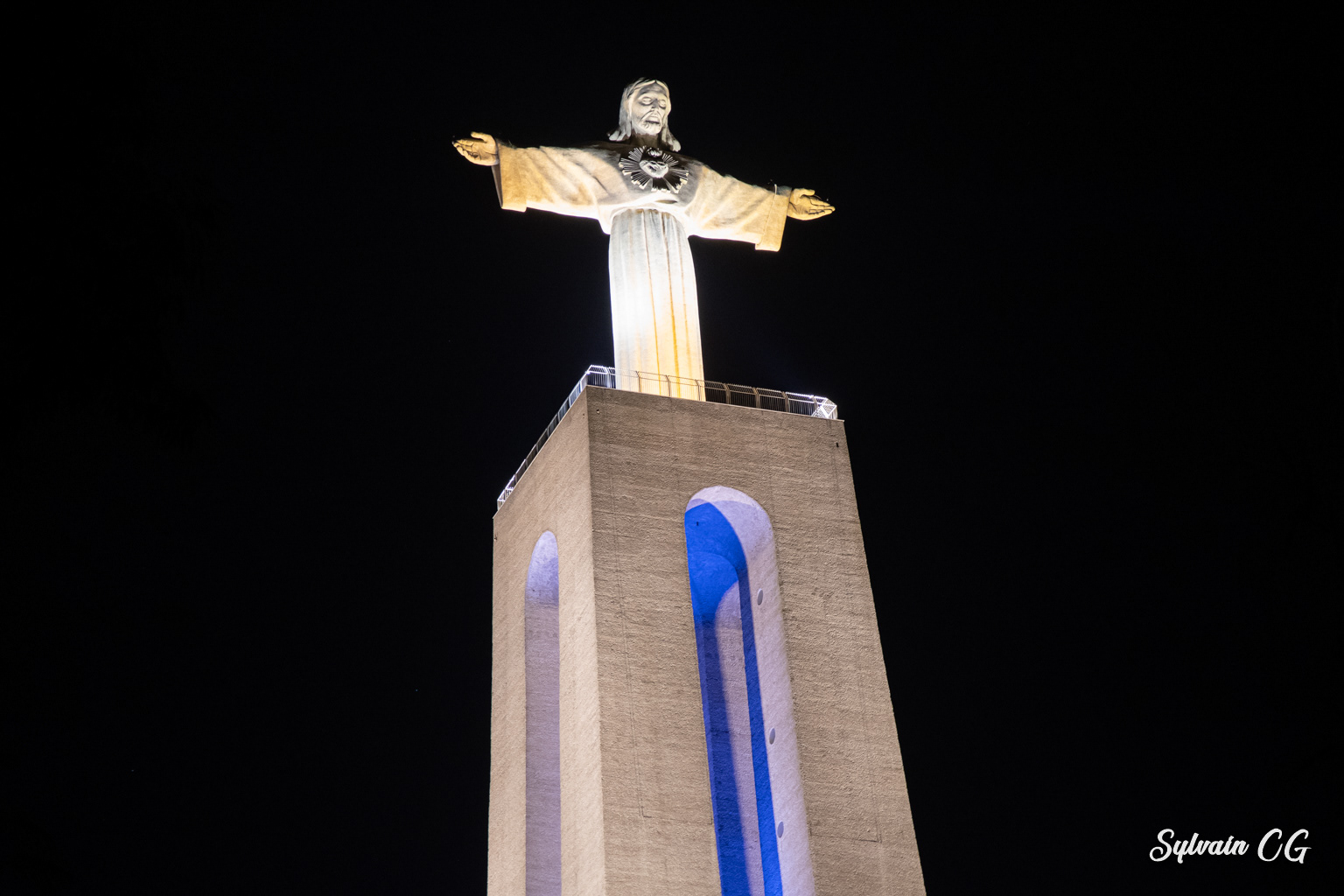 National Sanctuary of Christ the King - Almada