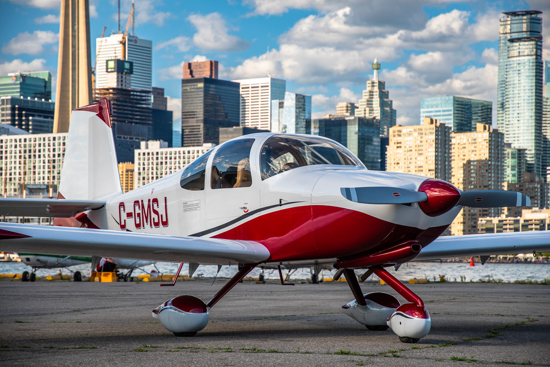 Van's RV-10 (C-GMSJ) - CYTZ Toronto