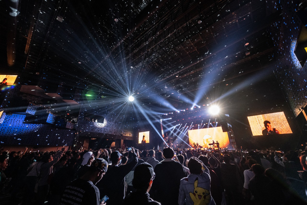 Wos — Pepsi Center MX