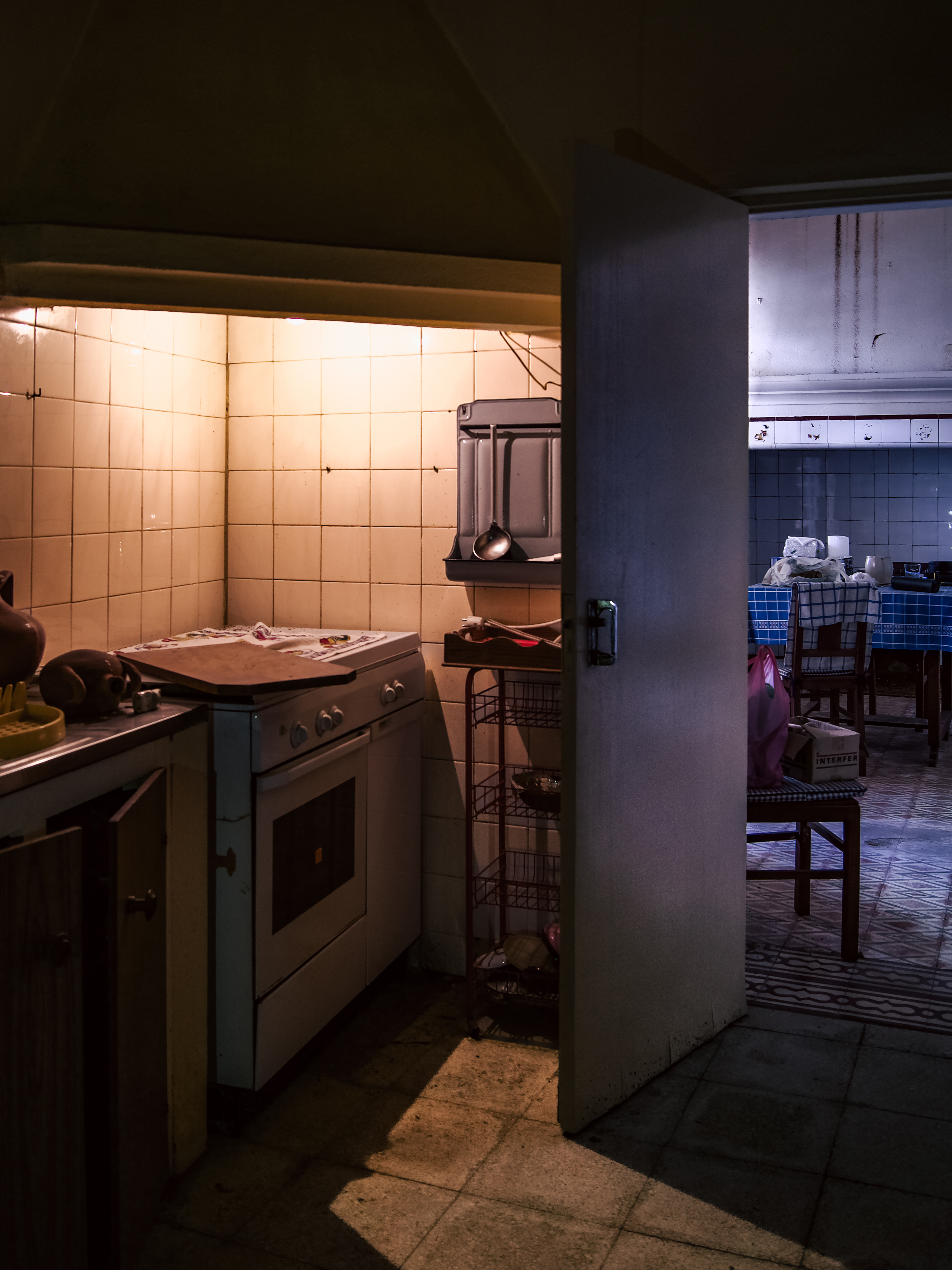 soufflé shot (2024); 60 x 45 cm