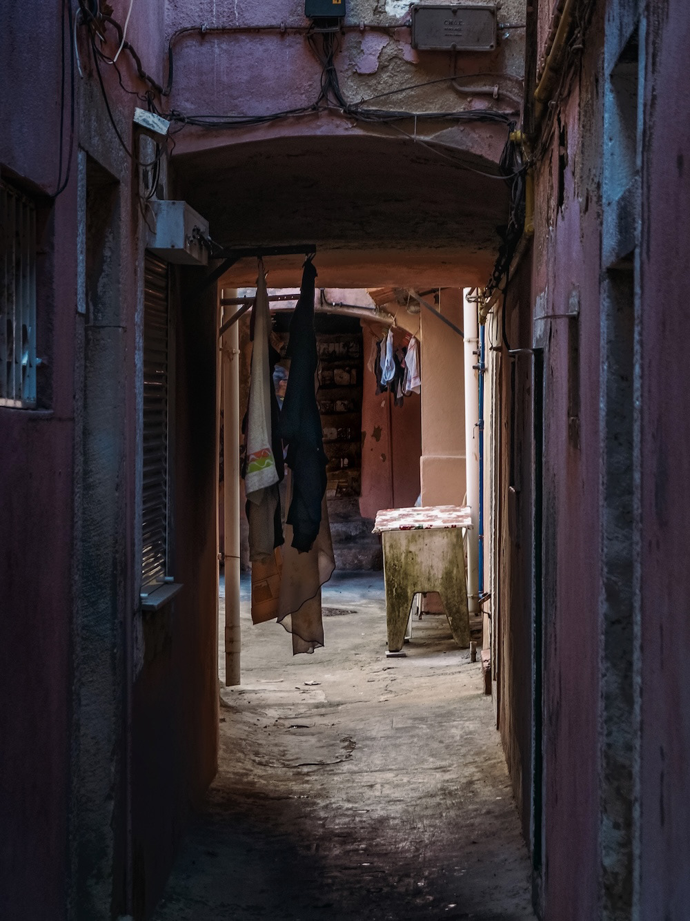 Ajuda (2023); 60 x 45 cm (23,6" x 17,7")