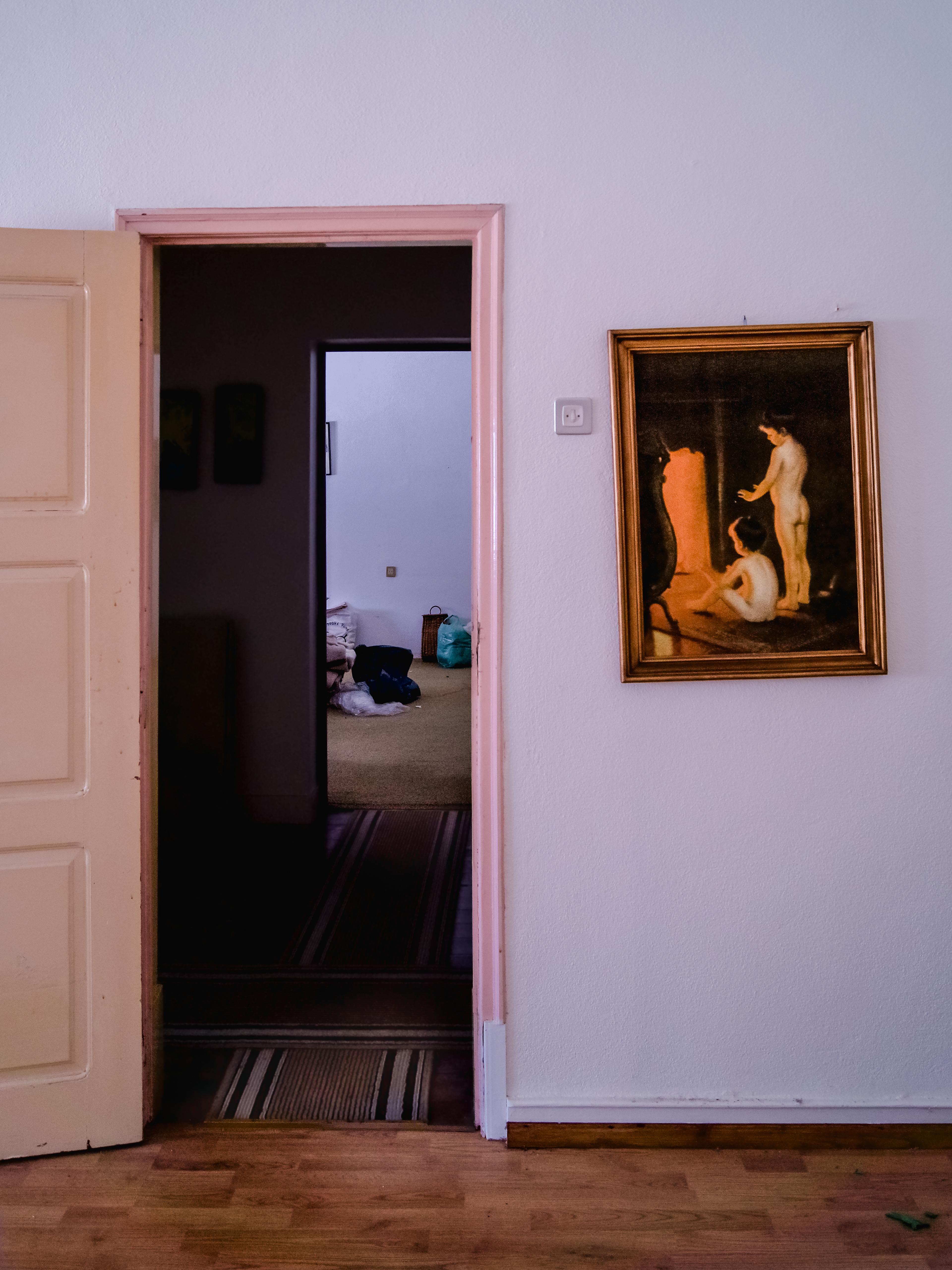 The Novikov scene shot (60 x 45 cm)