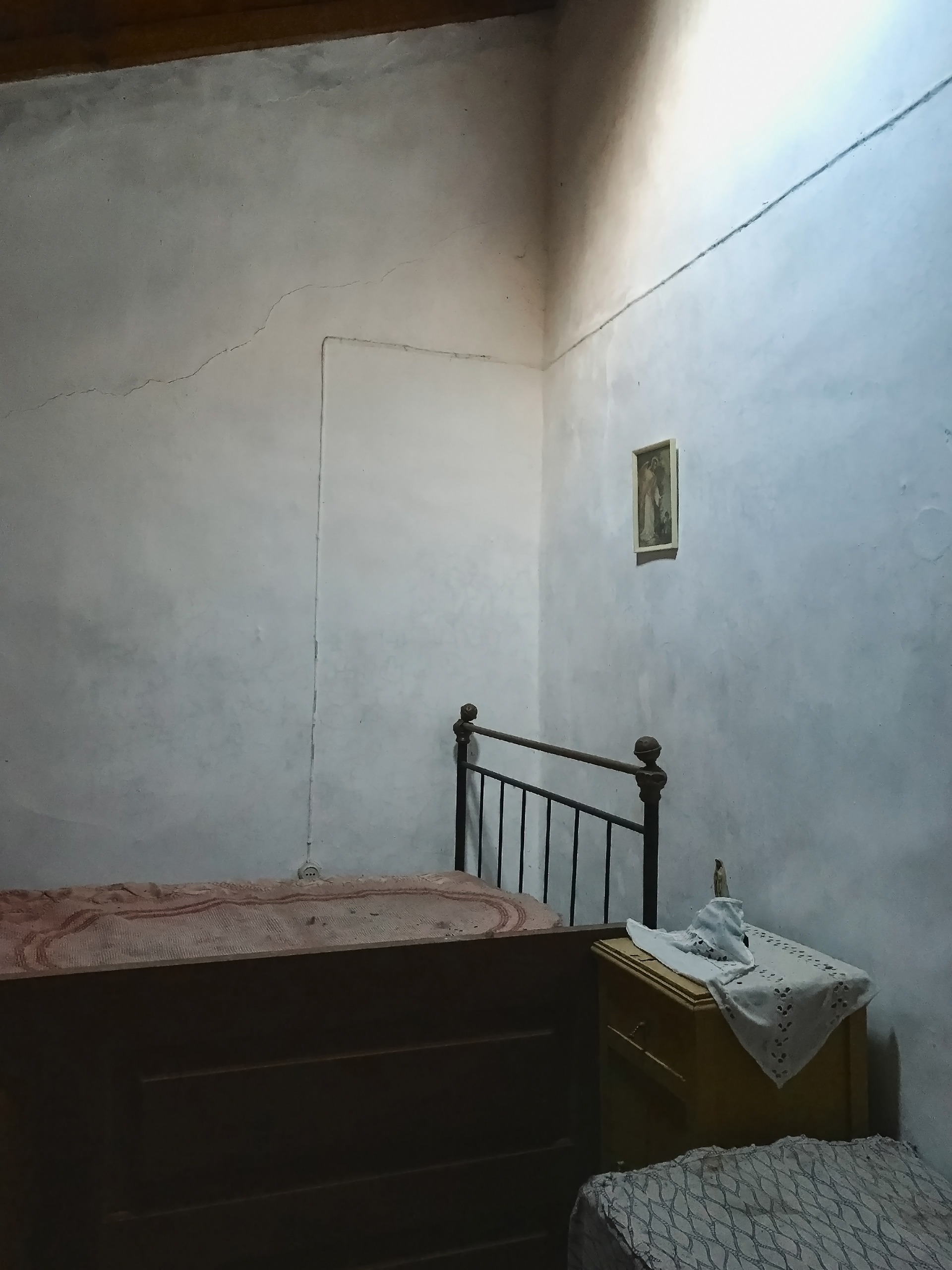 simple things (2022); 40 x 30 cm