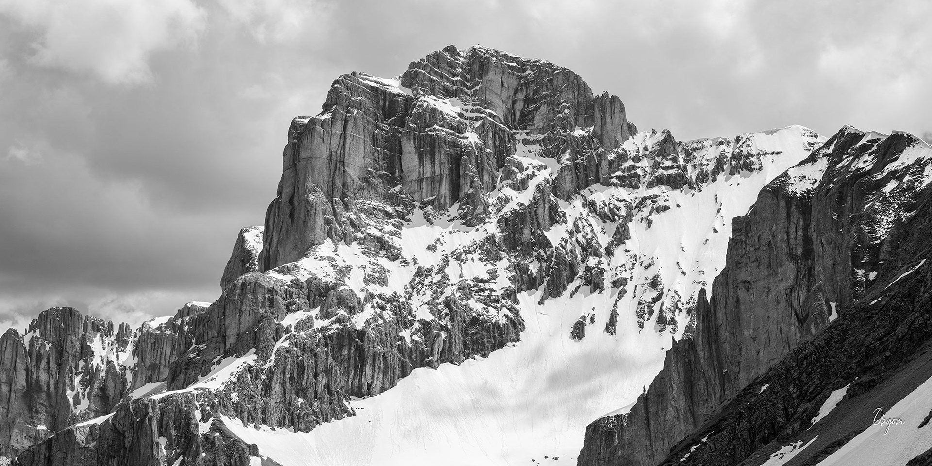L'Obiou depuis le col de l'aiguille