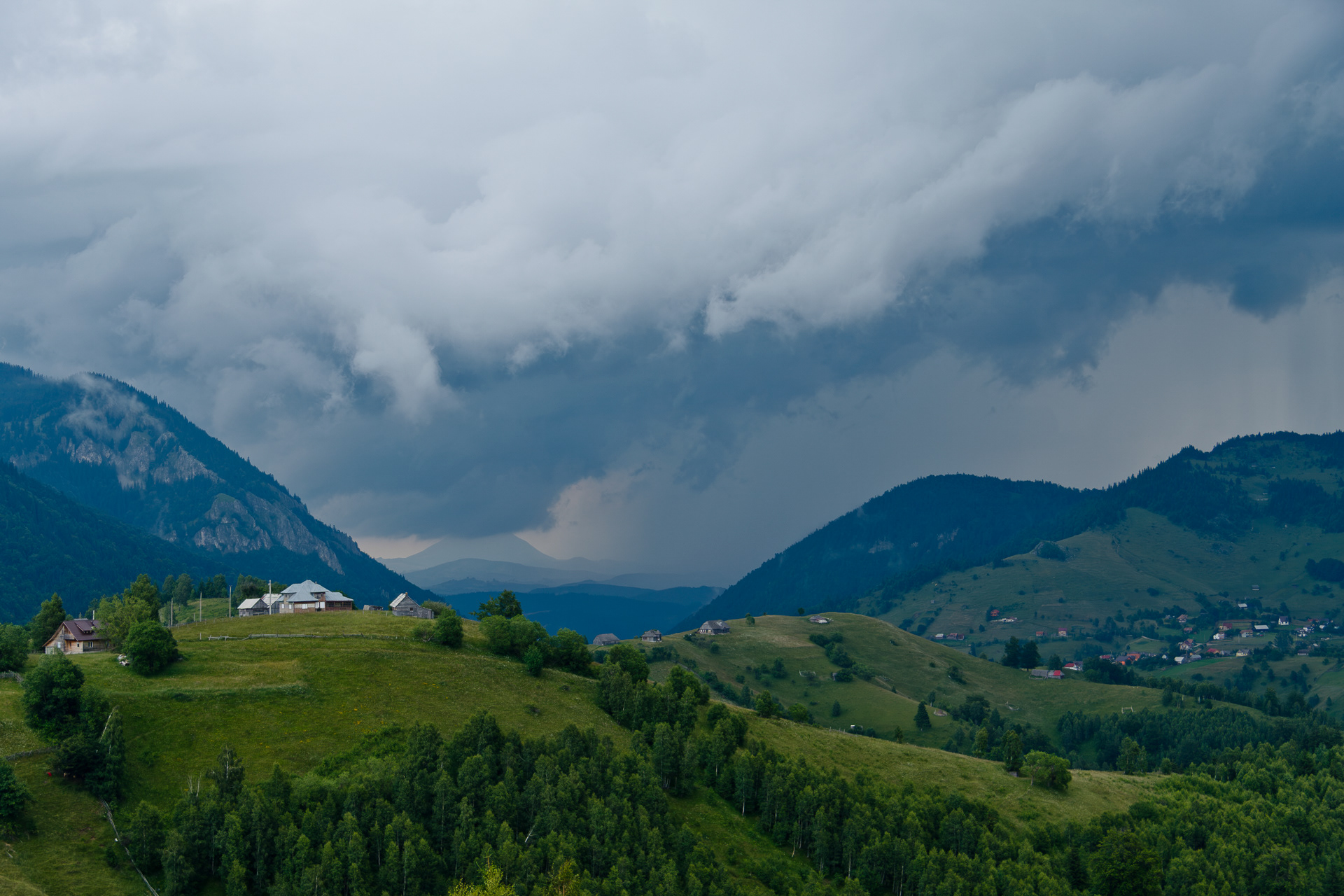 Culoarul Rucăr-Bran