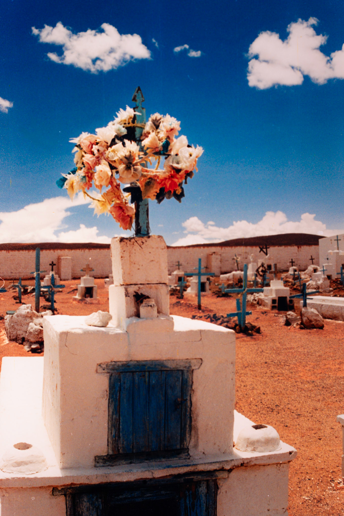 Cementerio cerca de la estación Tolar Grande, a 3.200 msnm.