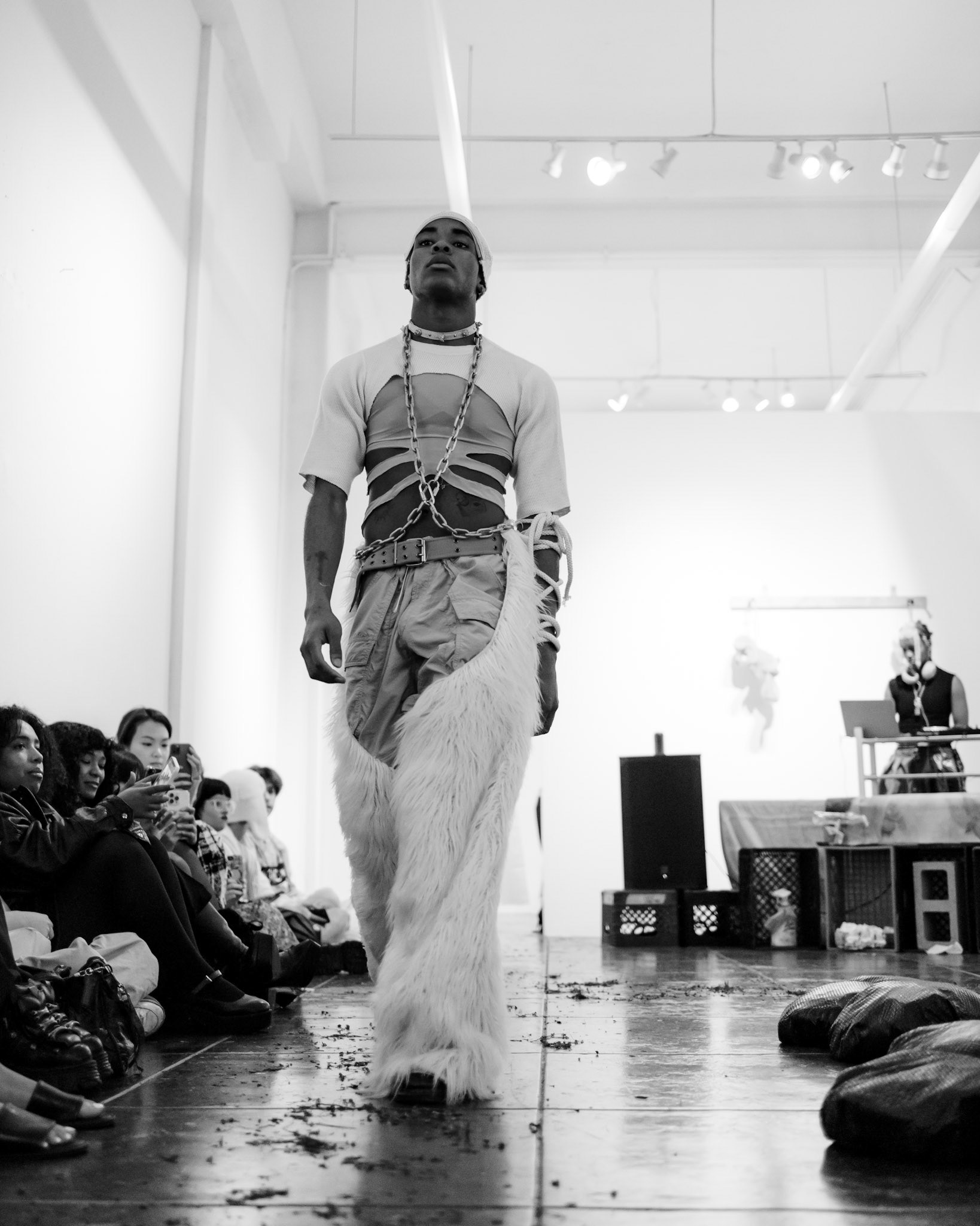 five leaf clover, runway show. 2022