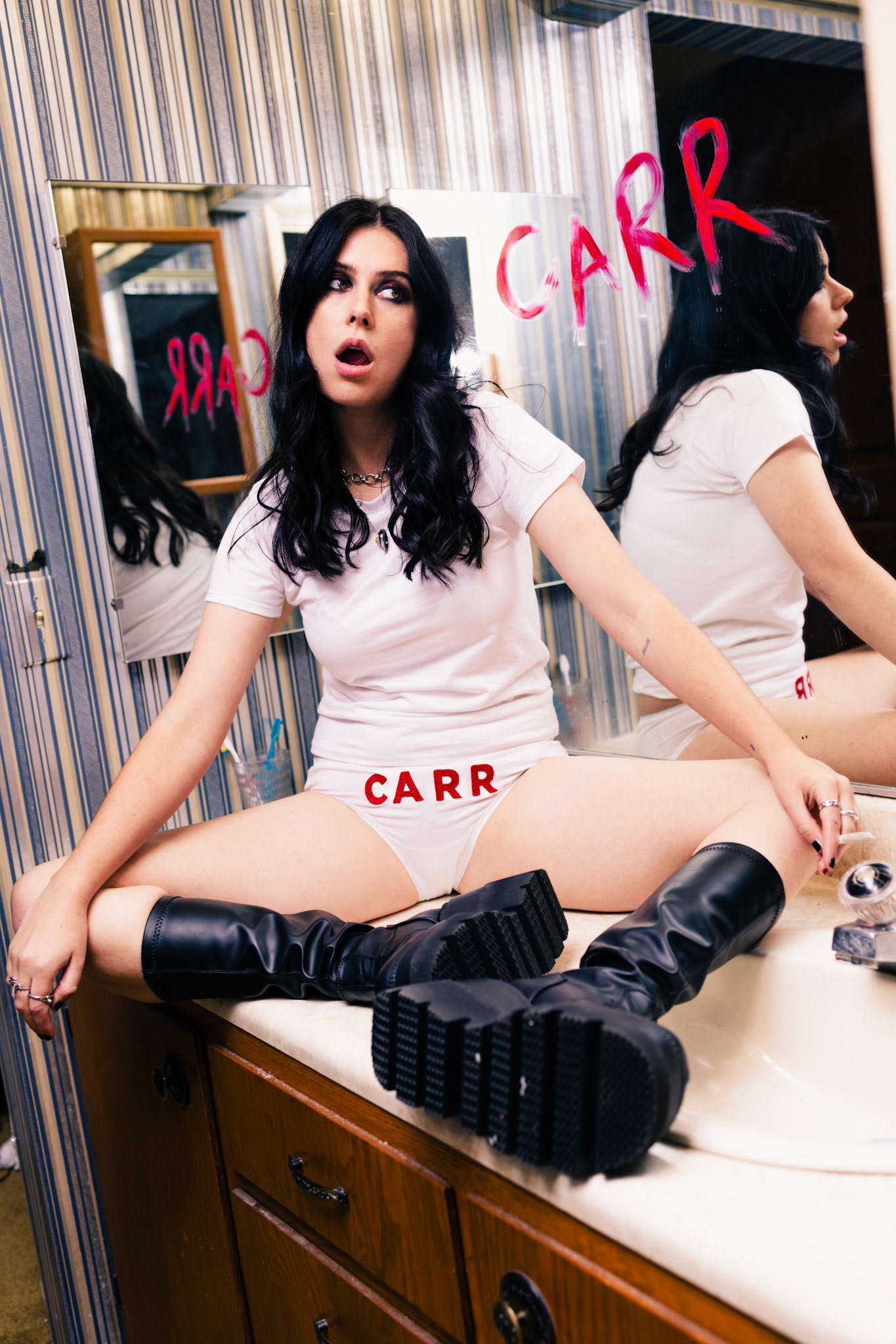 carr "tv boyfriends", promo art. 2021