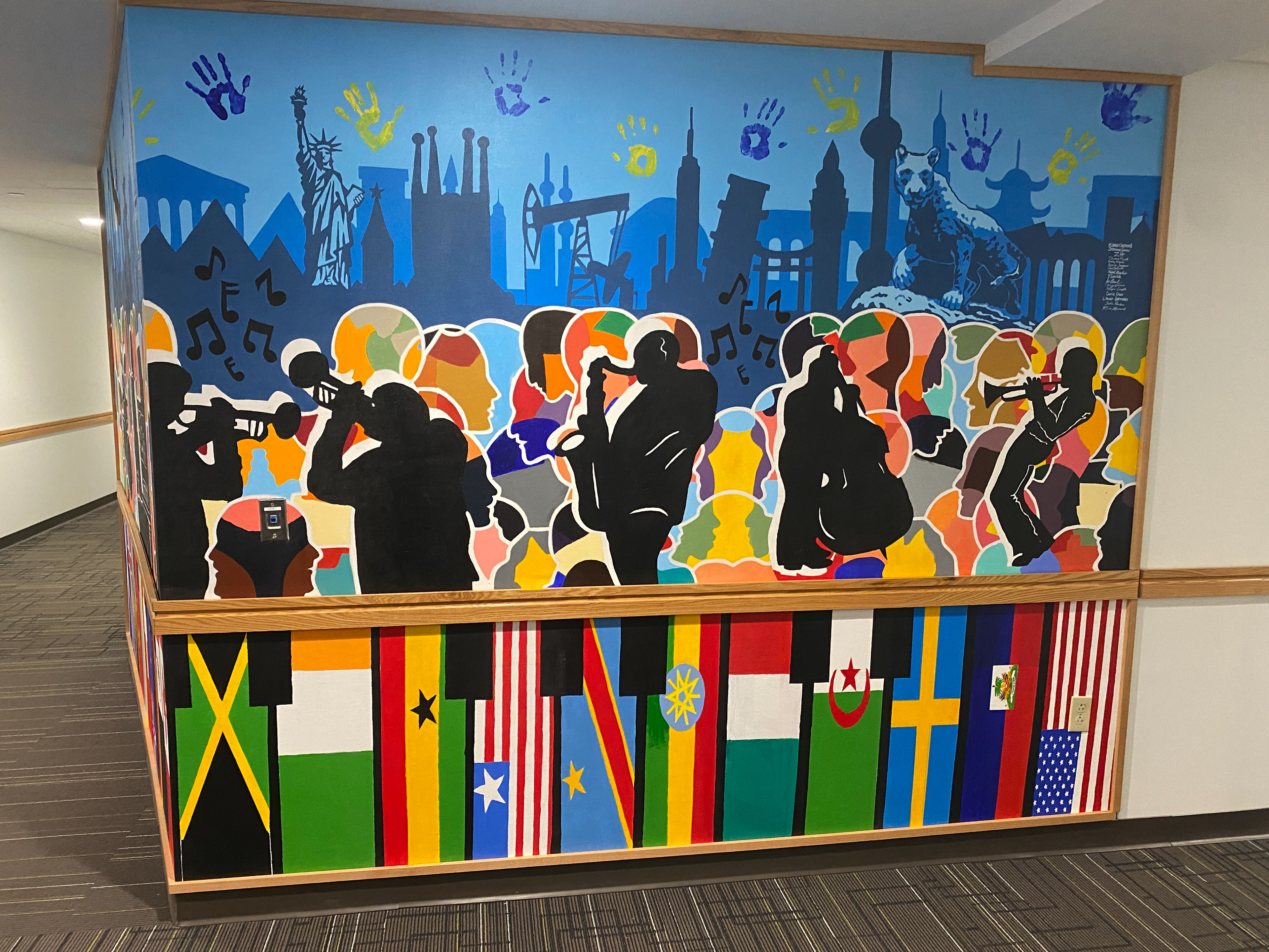  Kameo Chambers, The Silver Lining, 2022, Indoor Mural (detailed view)