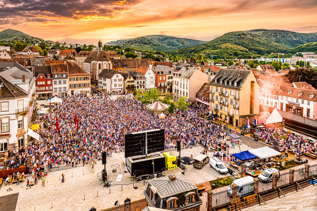 Finale de l'euro de foot - écran géant à Saverne