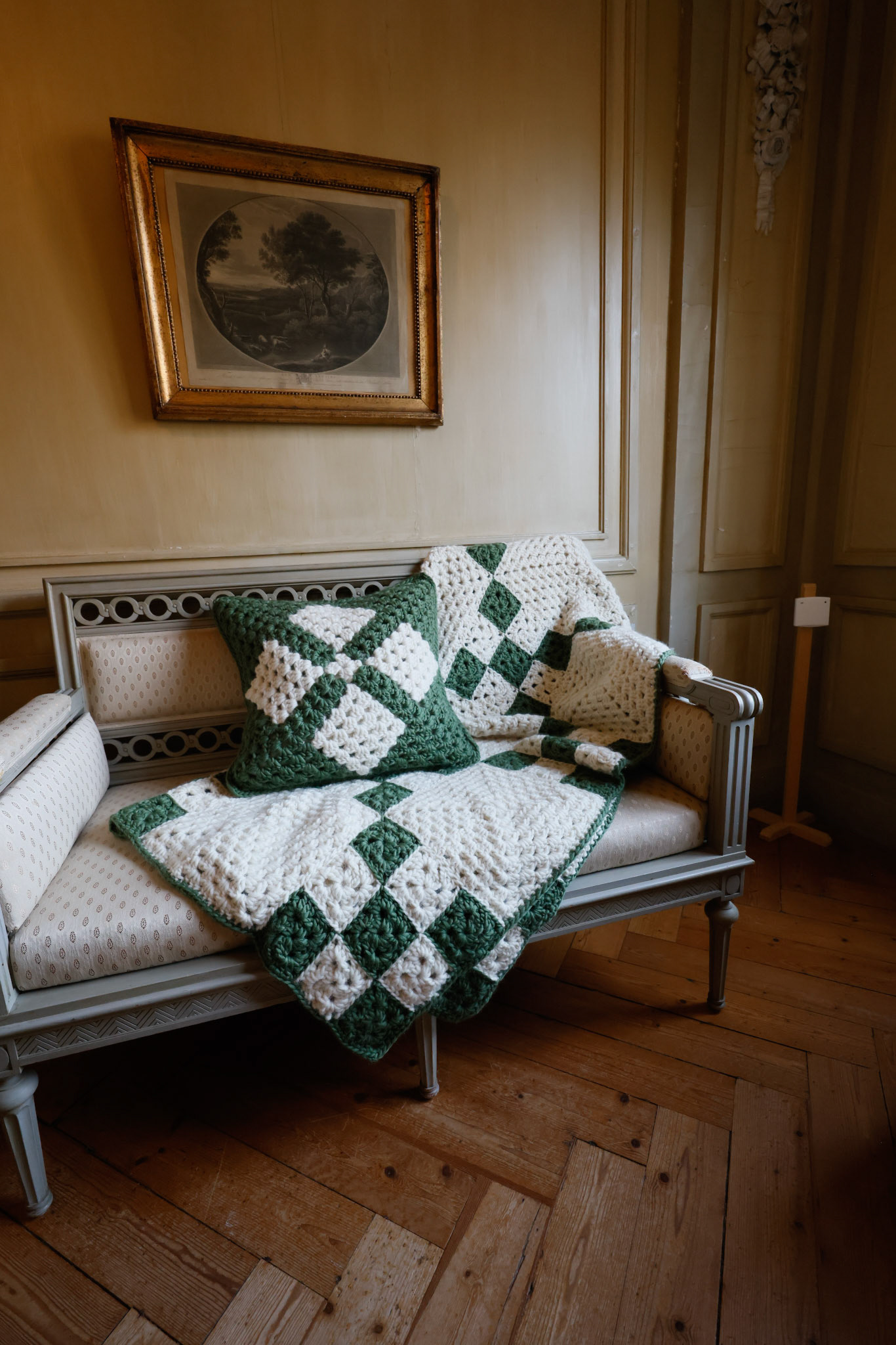 John cushion & Hilda Blanket