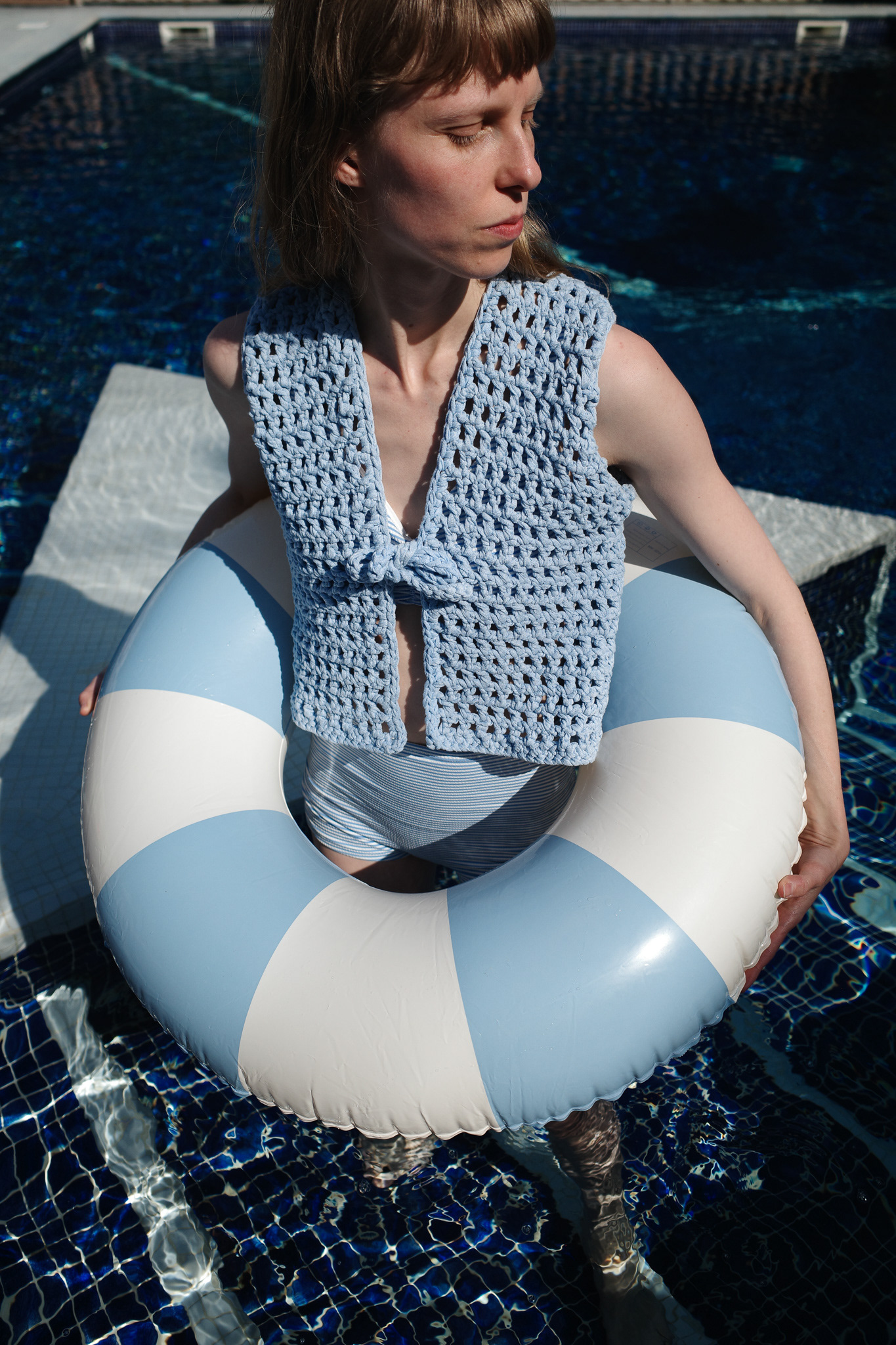 Carol vest in Sky blue