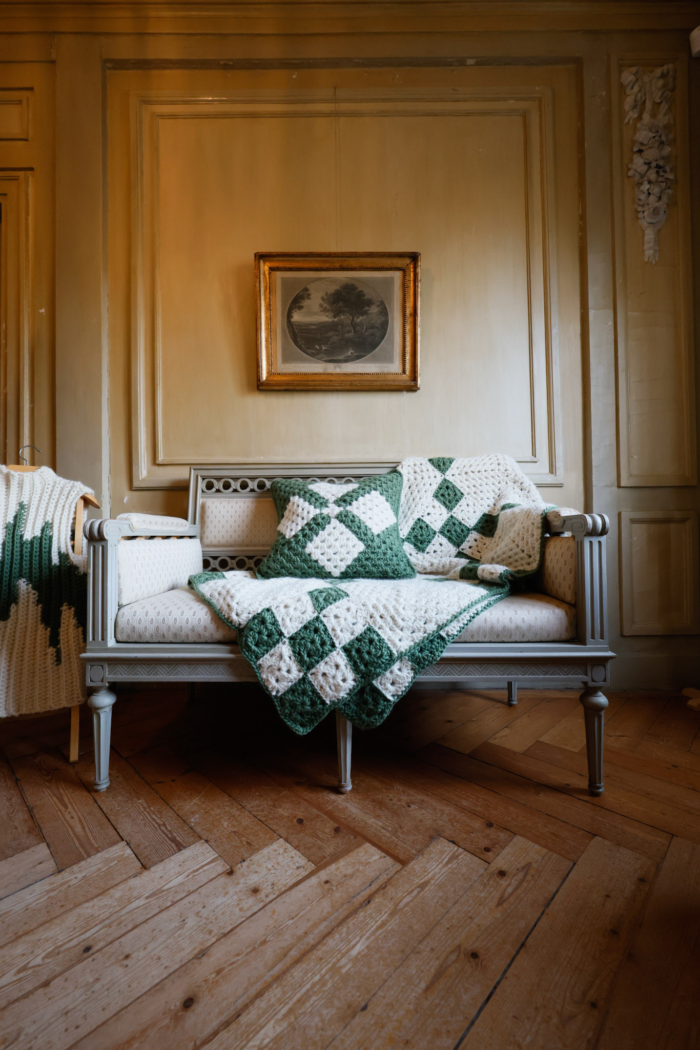 John cushion & Hilda Blanket