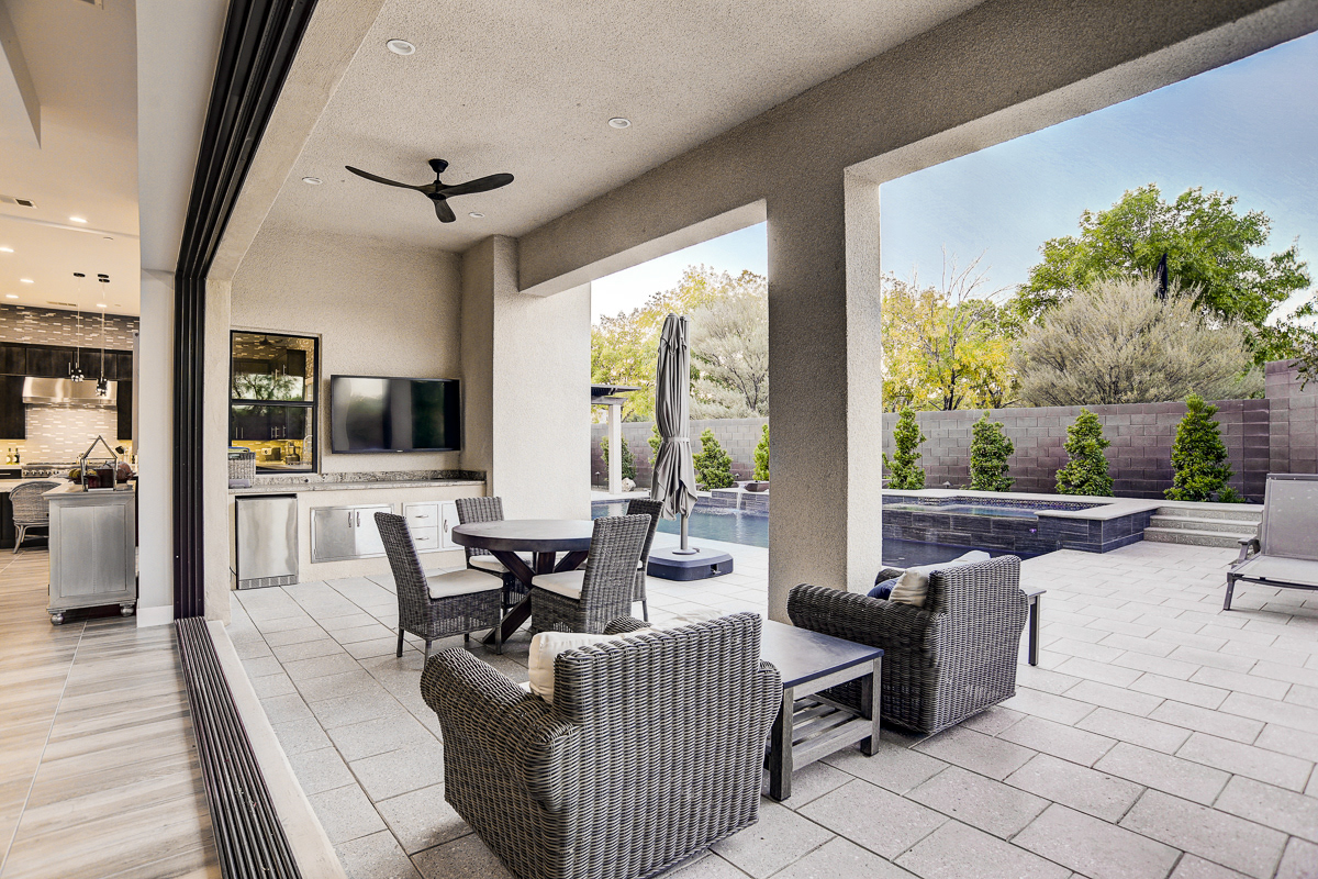 Best Real Estate Photographer Lexington Ky - Davron Bowman (portfolio work captured in Las Vegas Nevada)