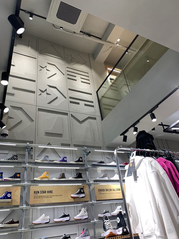 CONVERSE DAEGU DONGSEONG-RO