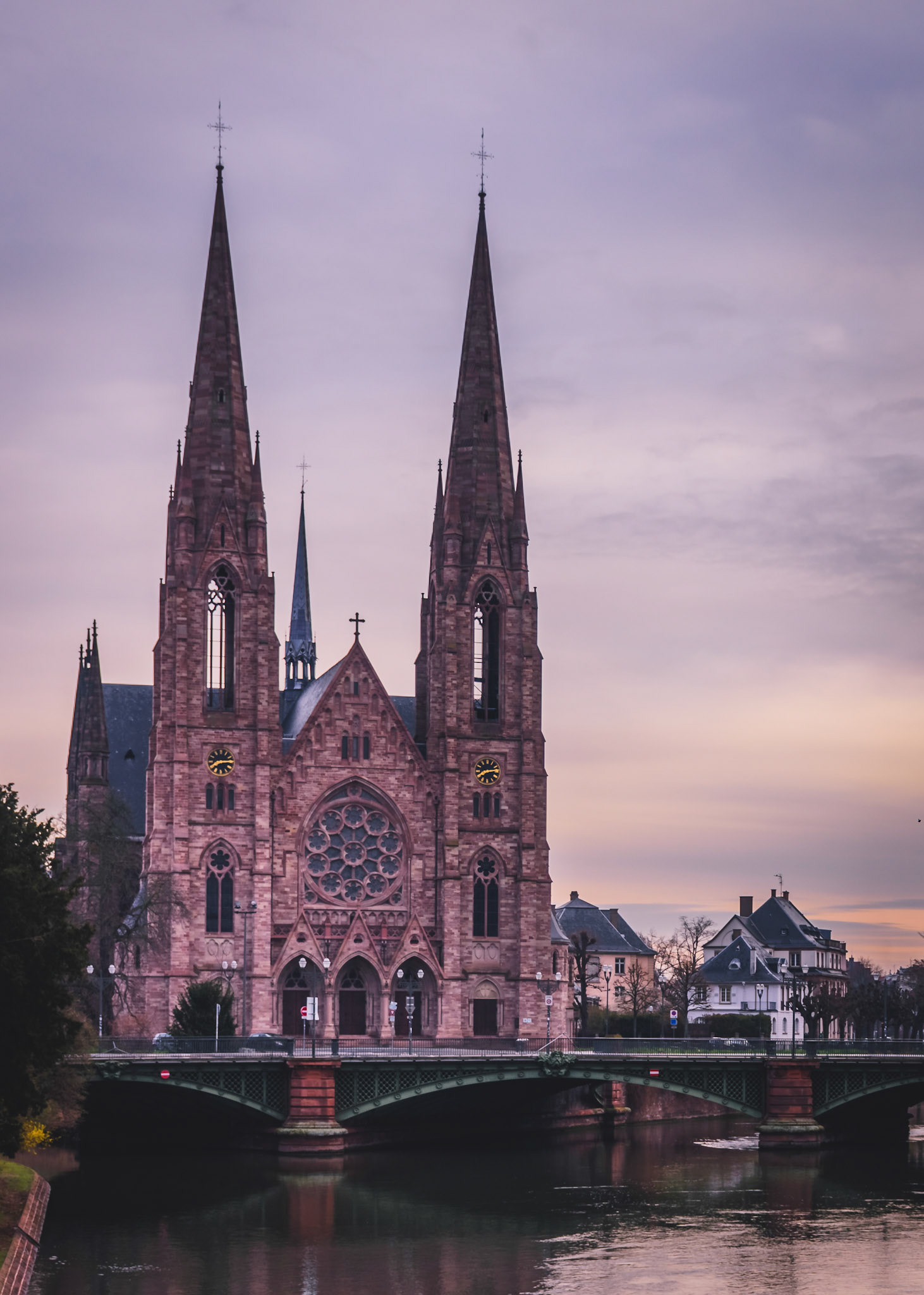 while the strabourg cathedral with one unfinished tower is the symbol of the old city, église réformée saint-paul is probably the most familiar of the new german strasbourg