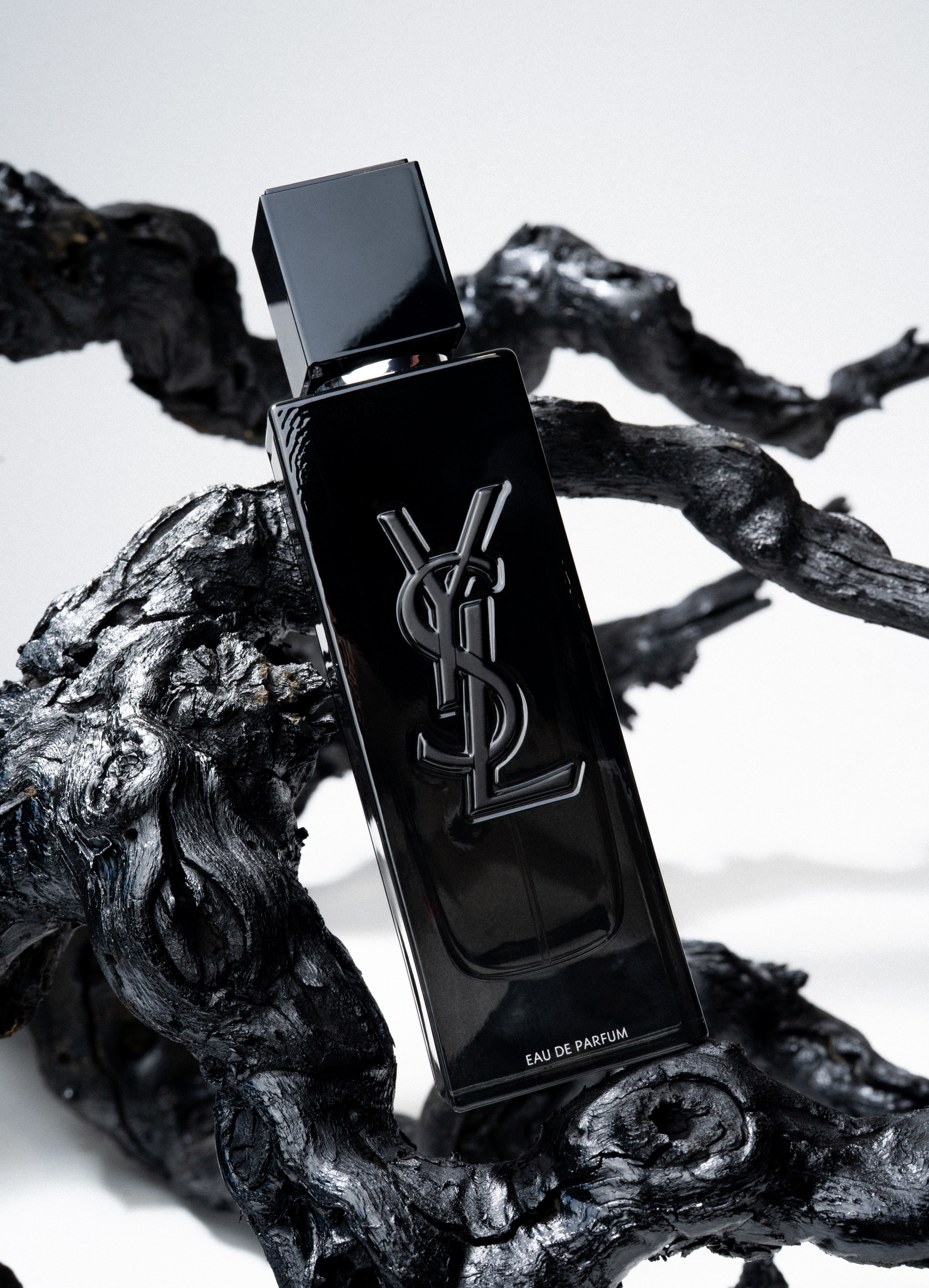 FOTOGRAFIA DE PRODUCTO, MYSLF YSL, FOTOGRAFIA ECOMMERCE, CREACIÓN DE CONTENIDO PARA REDES SOCIALES.