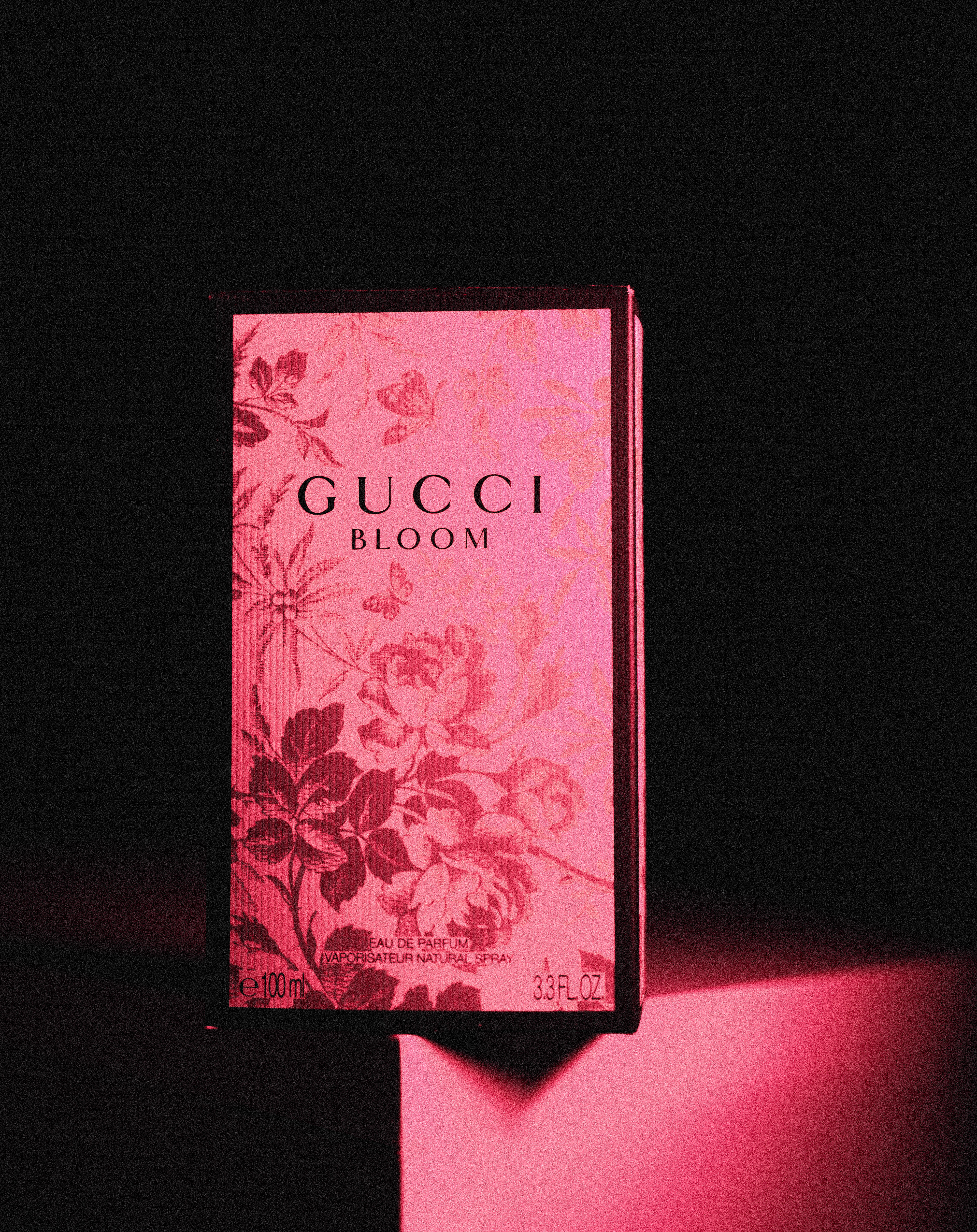 SESIONES DE FOTOGRAFIA DE PRODUCTO EN VALENCIA - FOTOGRAFIA CREATIVA DE PRODUCTO -  FOTOGRAFIA ECOMMERCE PRODUCTO - FOTOGRAFIA DE PRODUCTO PARA REDES SOCIALES - FOTOGRAFIA DE COSMETICA EN VALENCIA