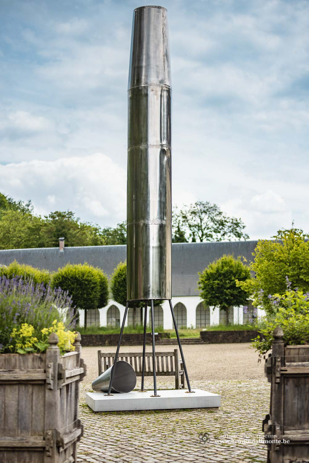 Maëlle Dufour  "Outre-tombe"