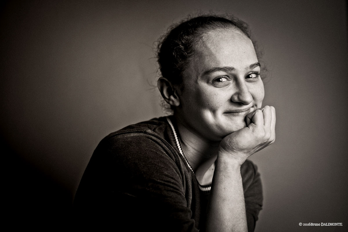 Julie Croket, Gymnastique