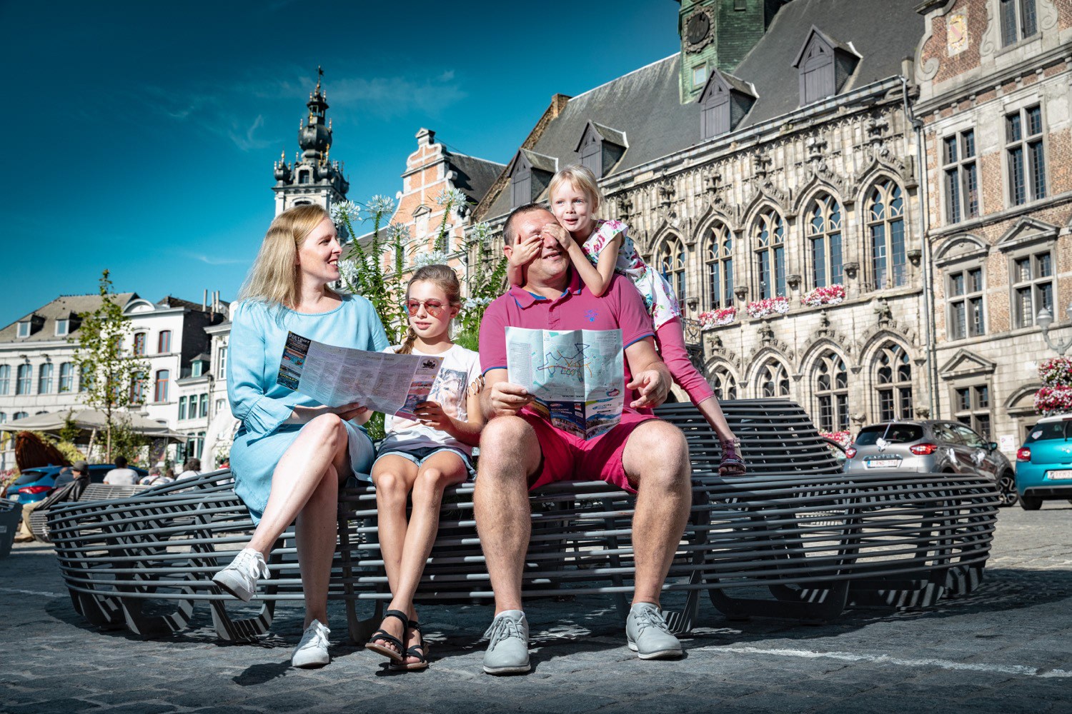 Mons et sa place en famille 2019