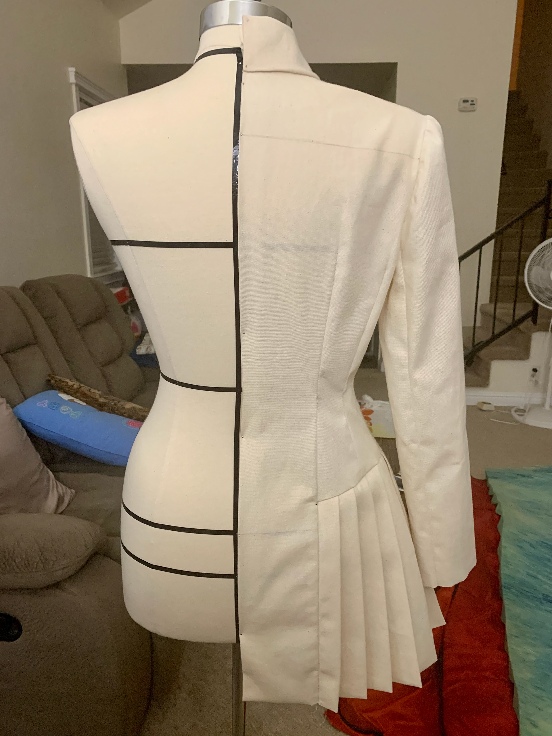 Pleated Blazer Muslin front Back