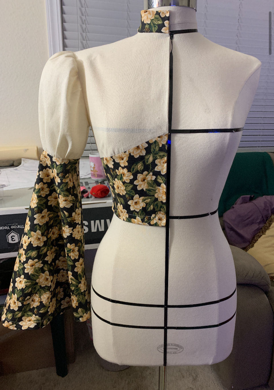 Puff Bell sleeve Front