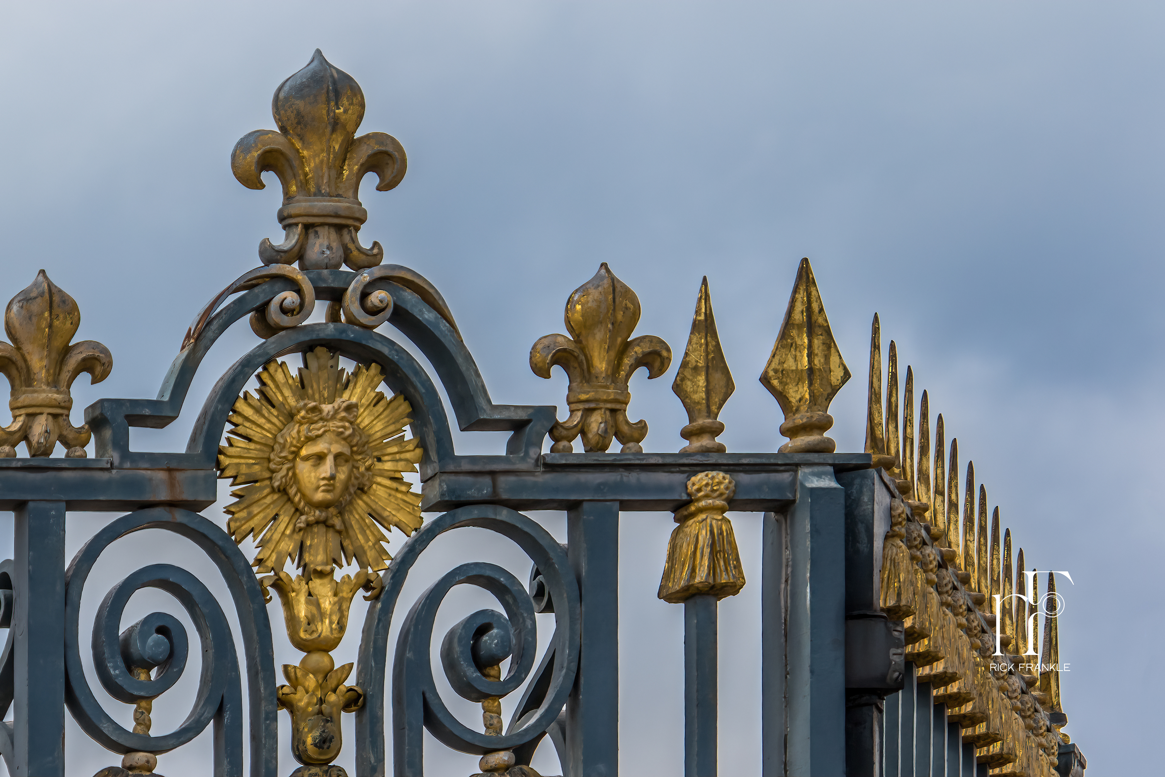 HONOUR GATE [VERSAILLES]