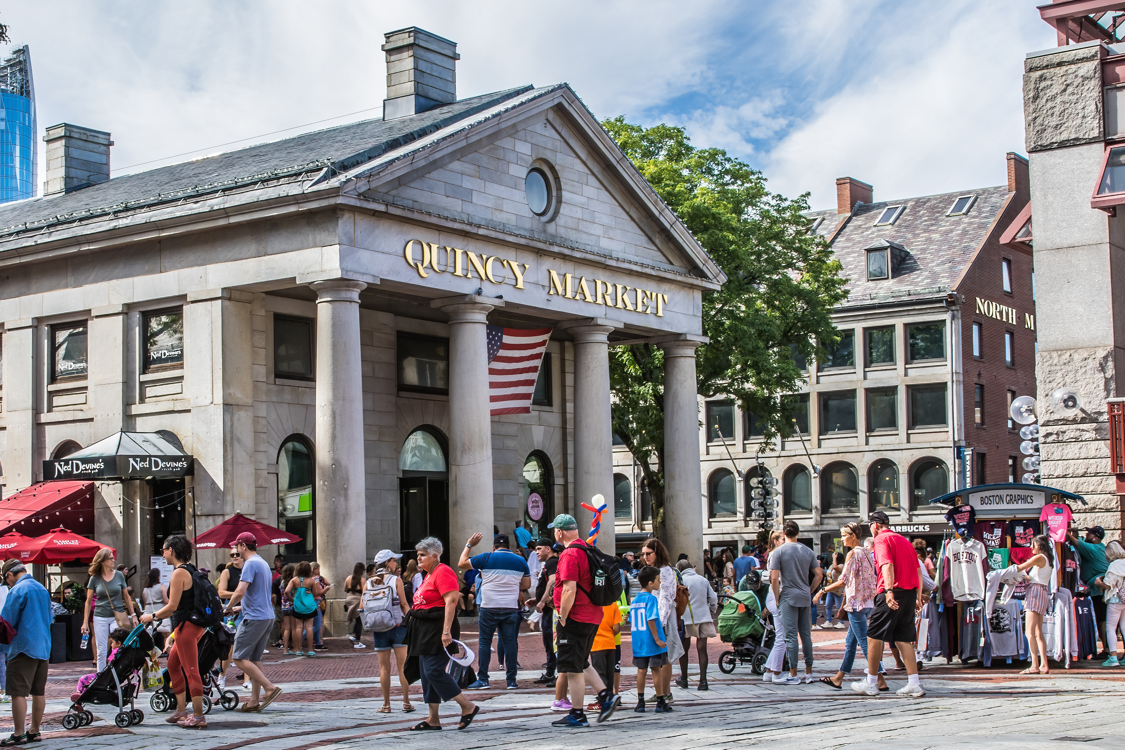 QUINCY MARKET
