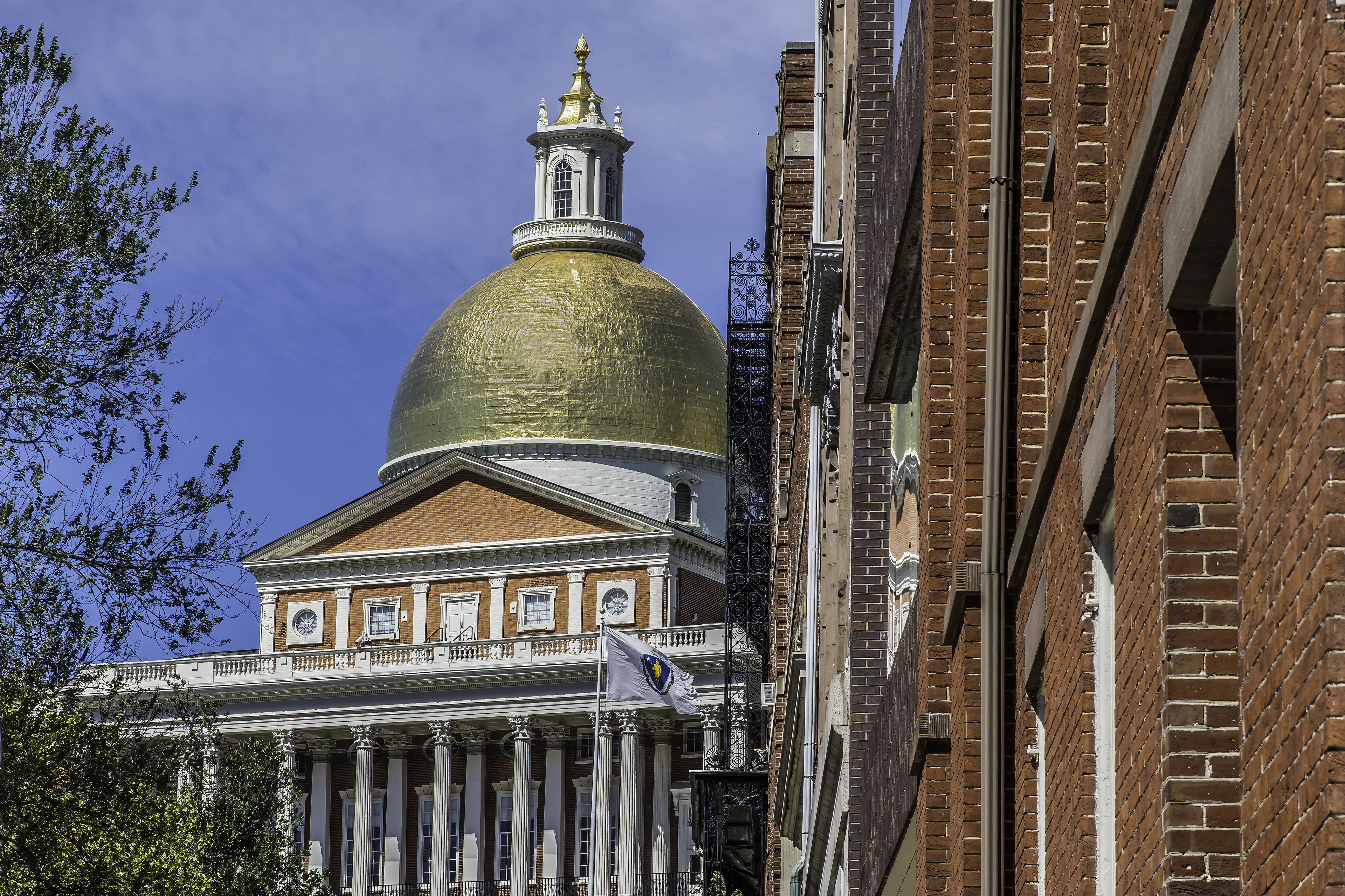 MASSACHUSETTS STATE HOUSE