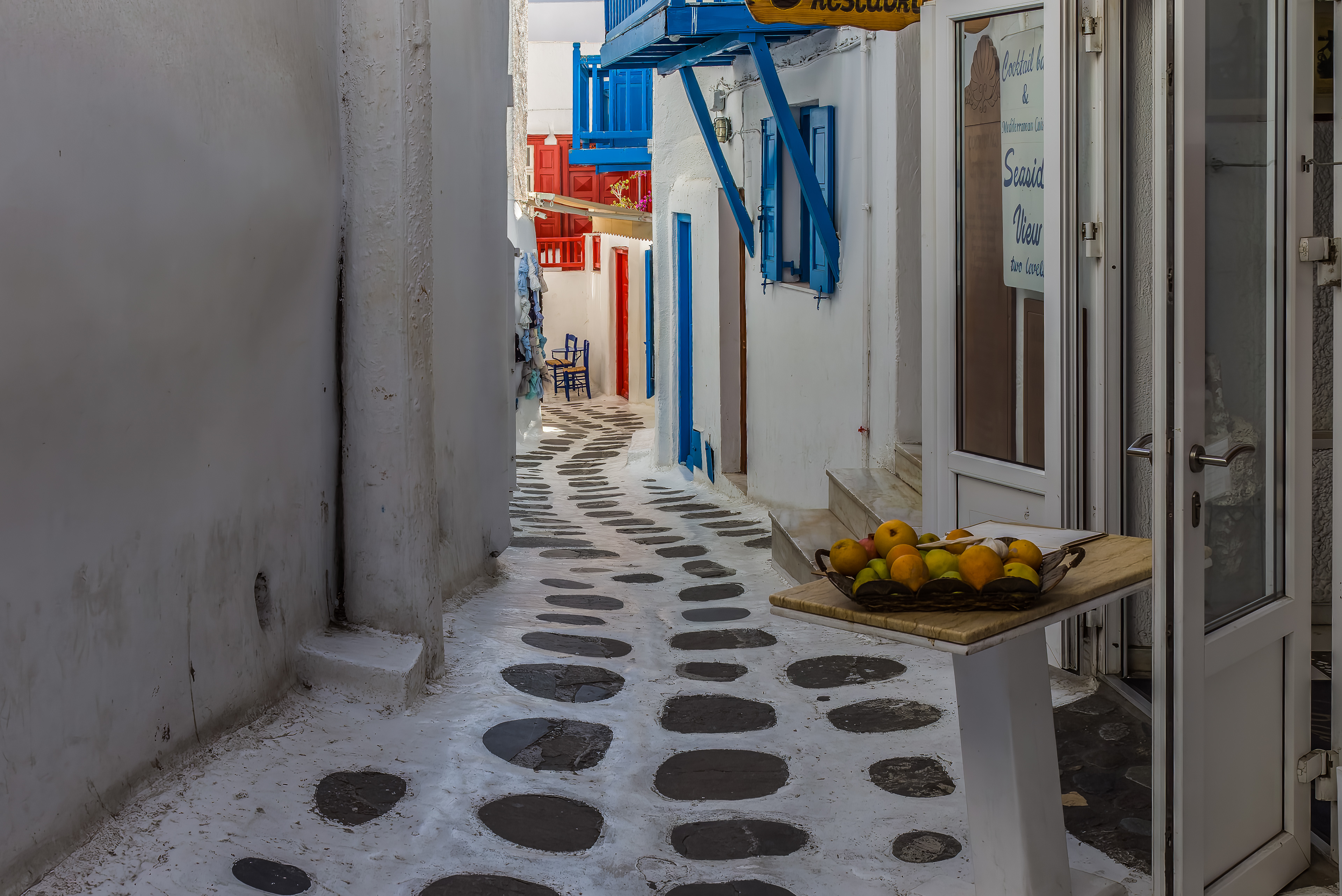 STREETS OF MYKONOS