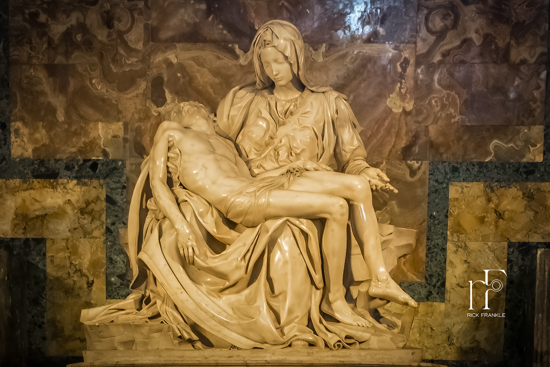 THE PIETÀ [VATICAN CITY]